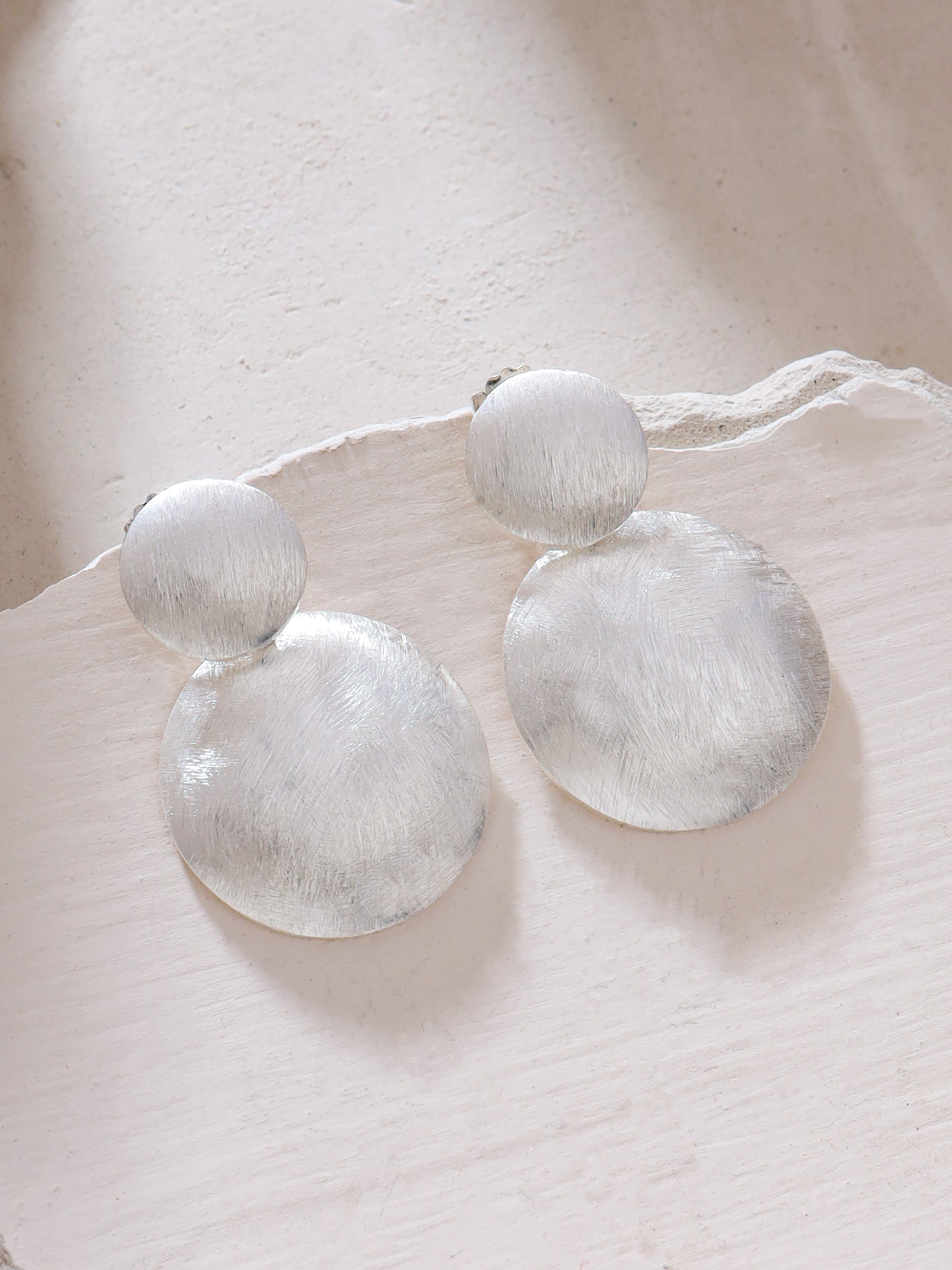 Syra Rhodium Circular Scratch-Finish 925 Sterling Silver Earrings For Women