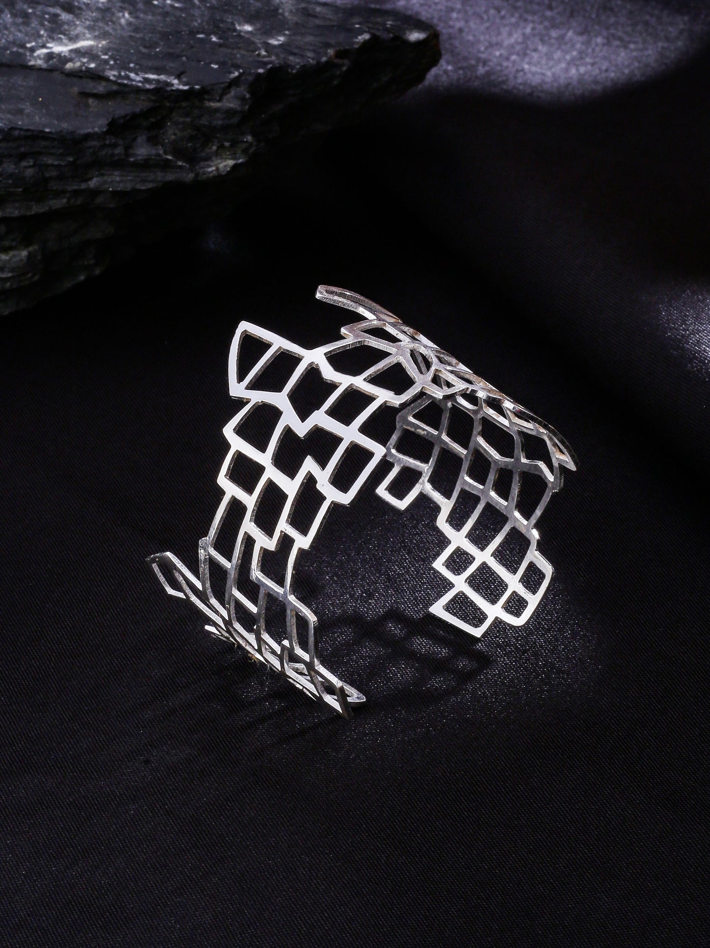 Minimalistic Silver Flexi Bracelet