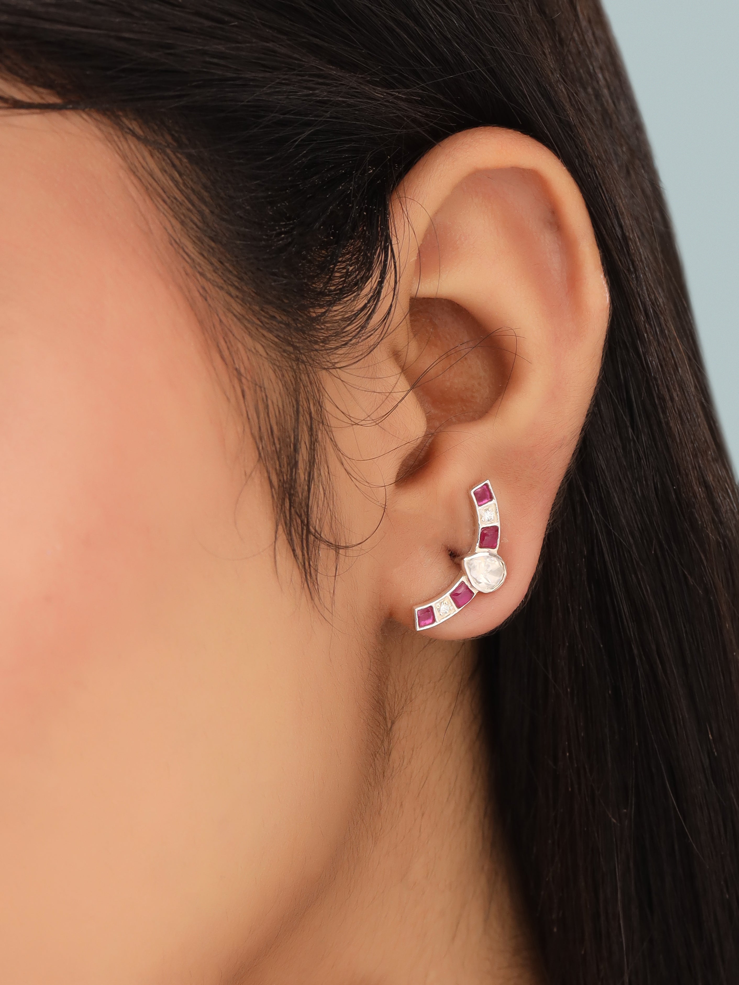 Gleaming Petal 925 Sterling Silver Stud Earrings For Women