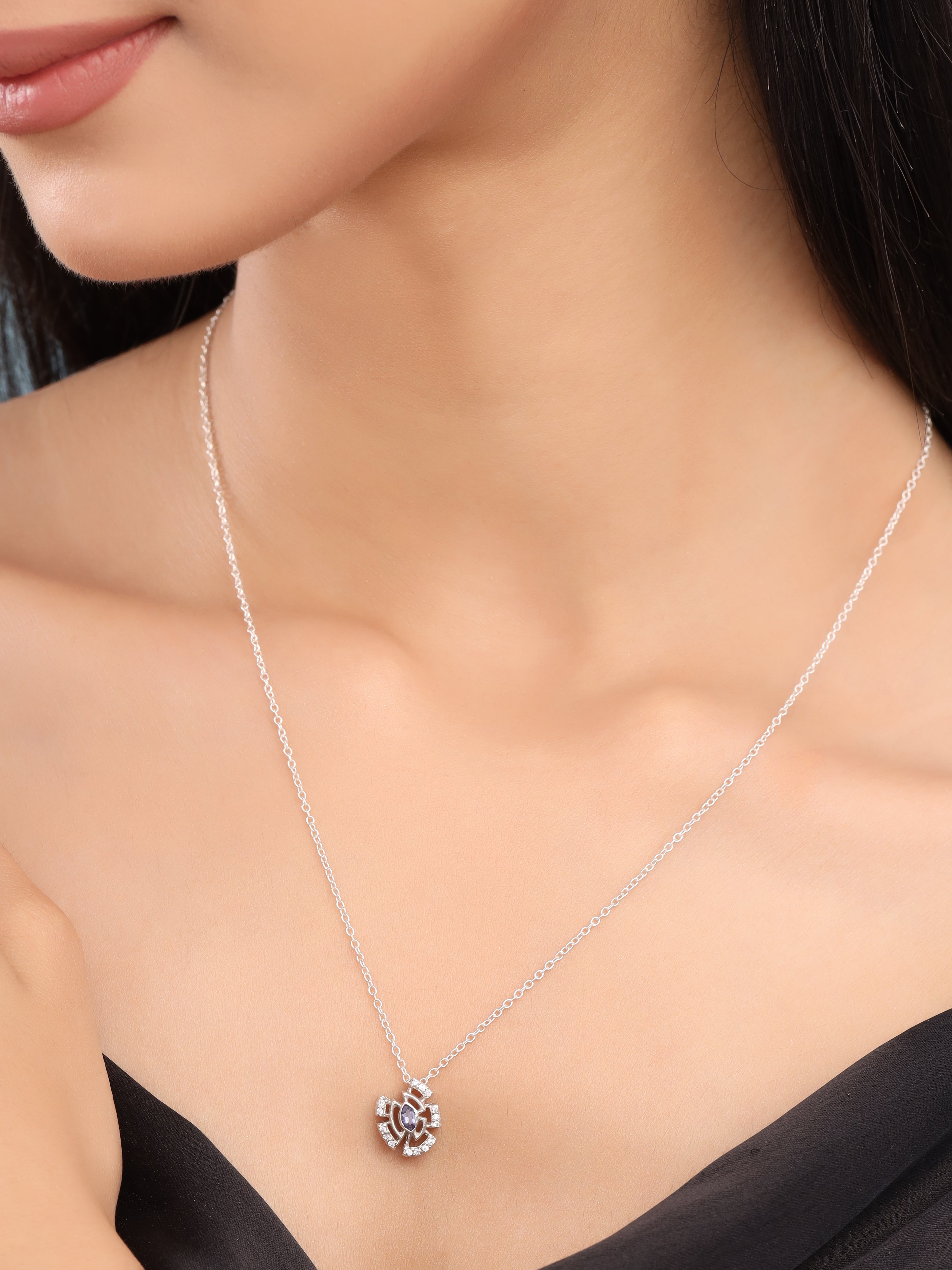 Regal Blossom Gold Necklace - Kicky & Perky