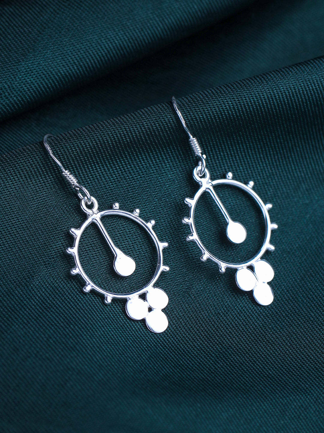 Flight of Elegance: 925 Silver Bird Earring