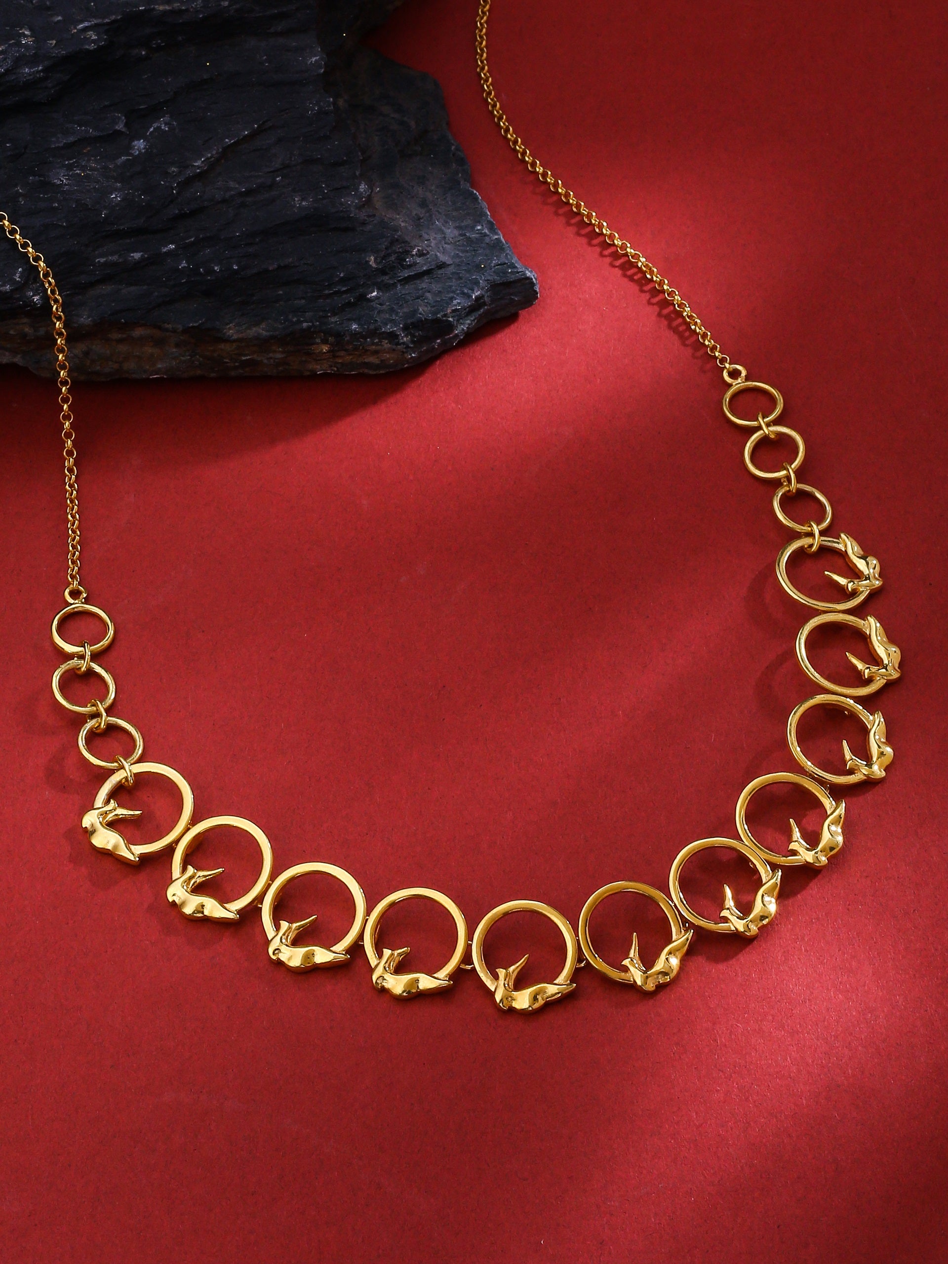 24K Gold-Plated Bird Pendant Necklace - Kicky & Perky