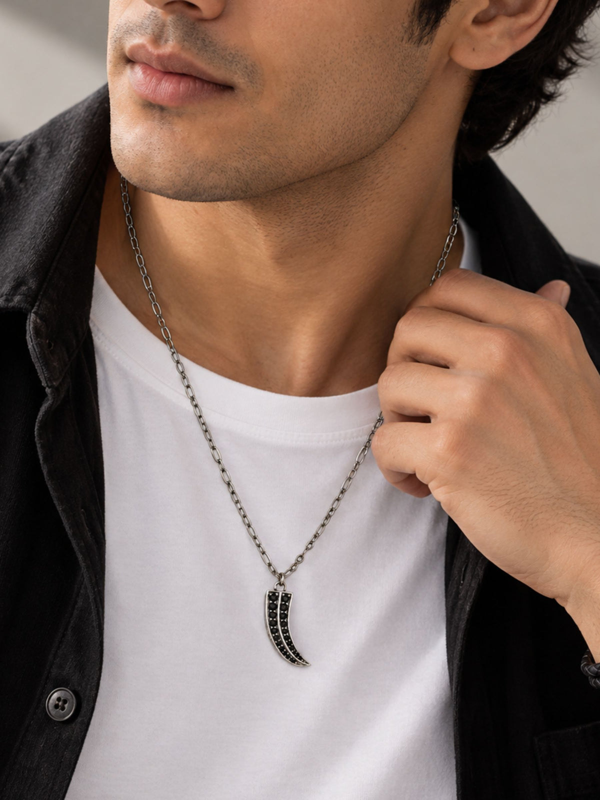 Tiger Claw with Black Moissanite 925 Sterling Silver Pendant For Men