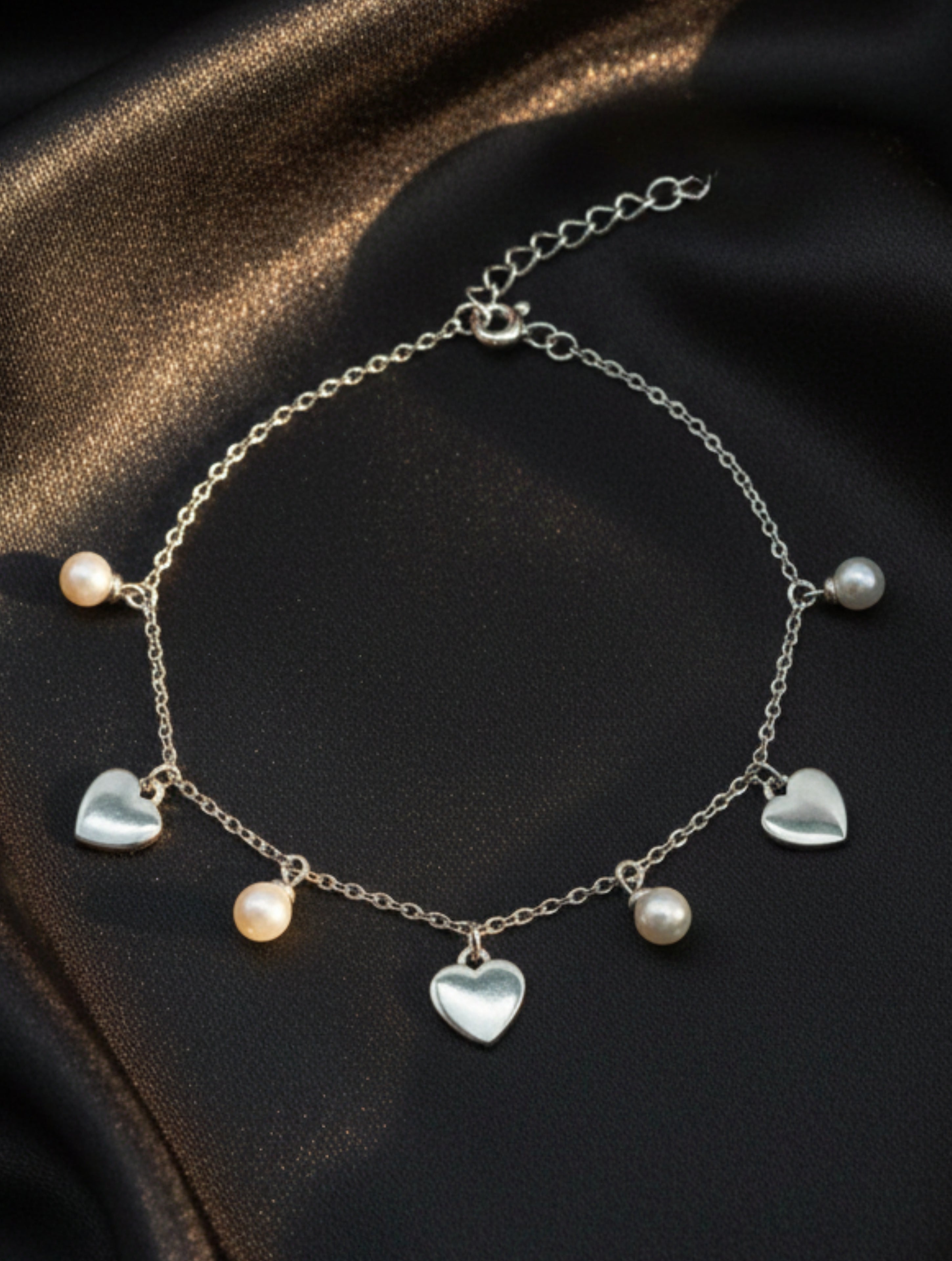 925 Sterling Silver Heart and Pearl Dangle Charm Bracelet
