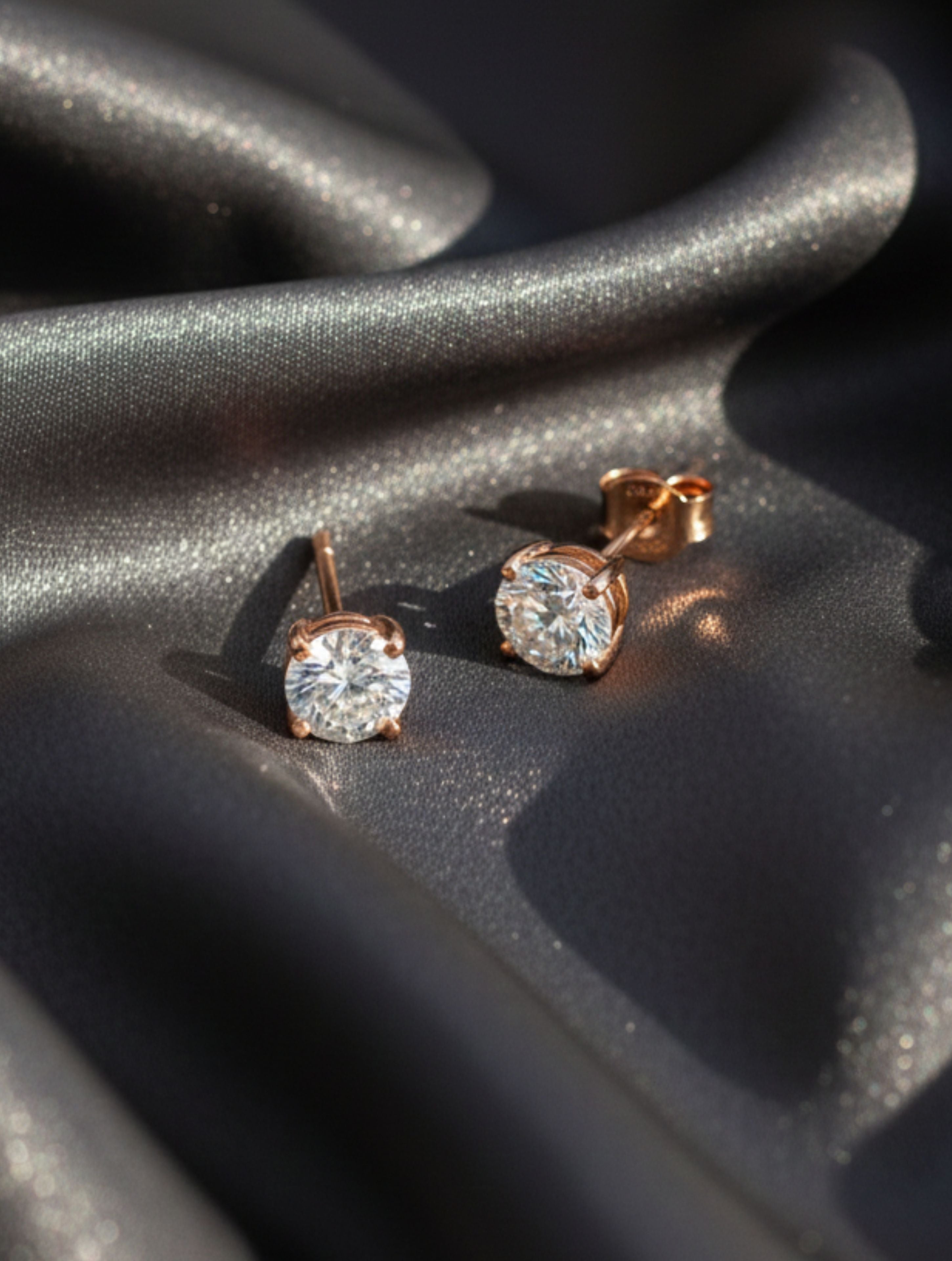 925 Sterling Silver Sparkle Studs Earring with Round Cubic Zirconia in Rose Gold