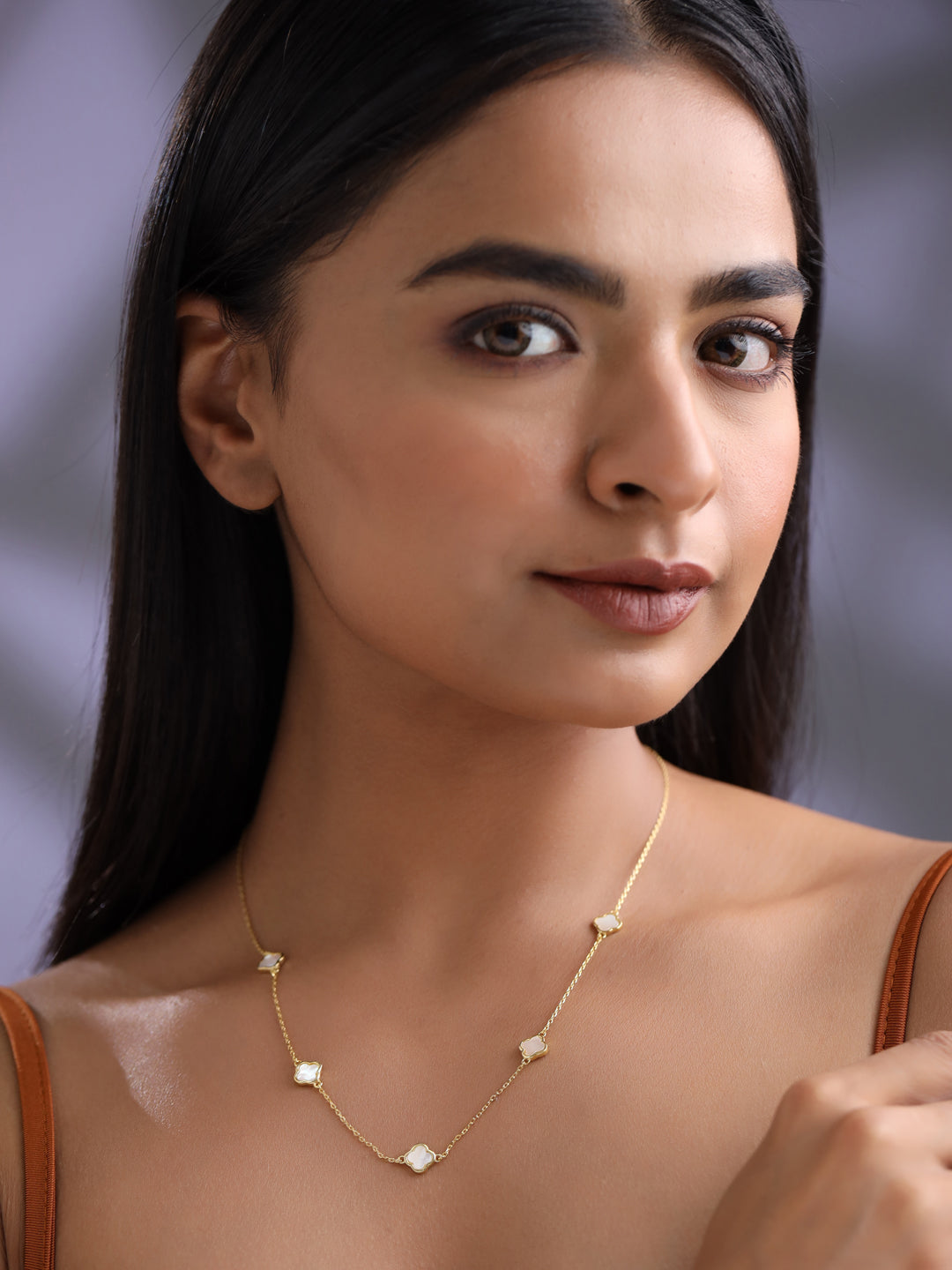 Clover Mother of Pearl Necklace