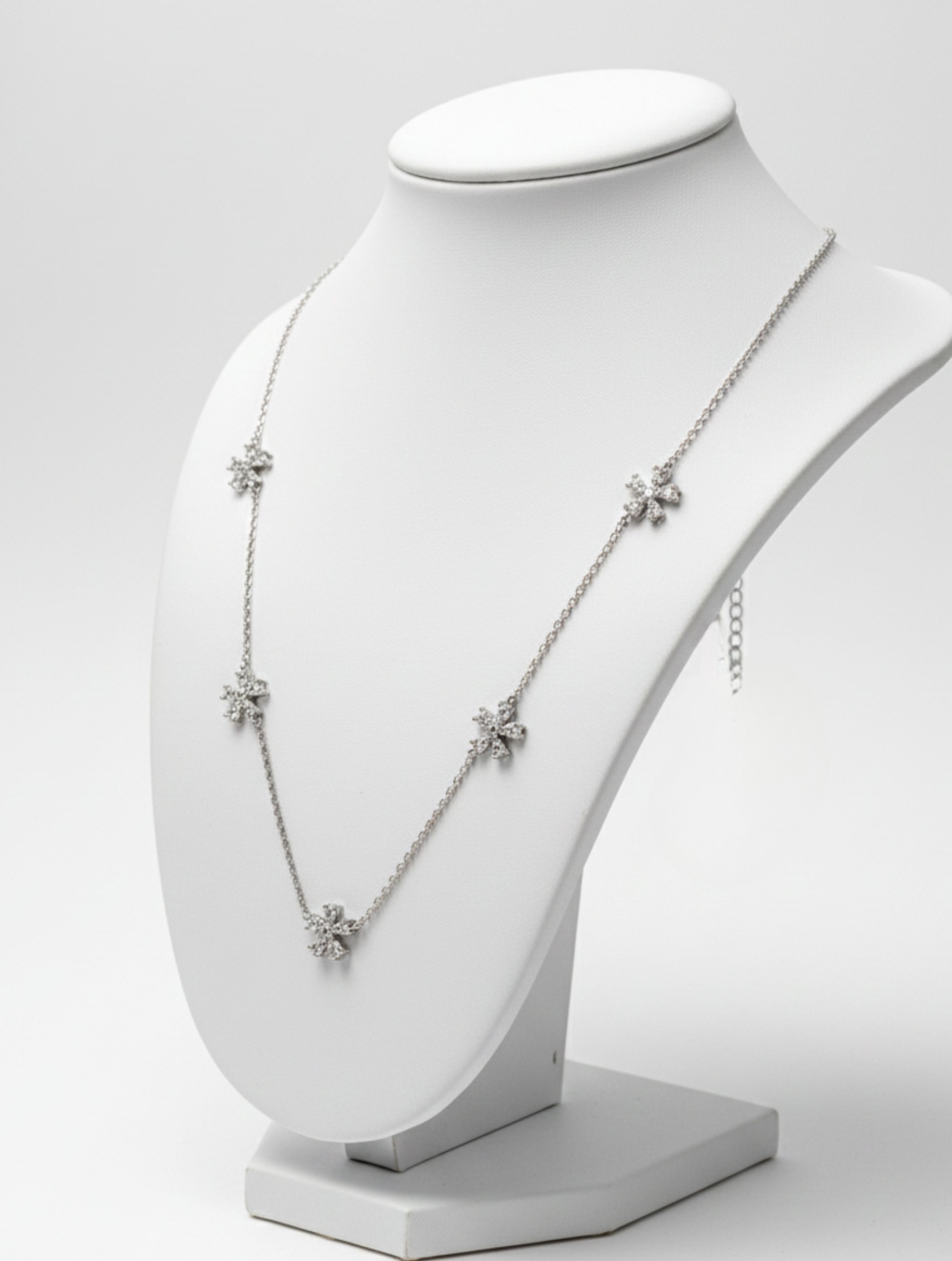 Sparkling Five-Flower Blossom Station Necklace in 925 Sterling Silver