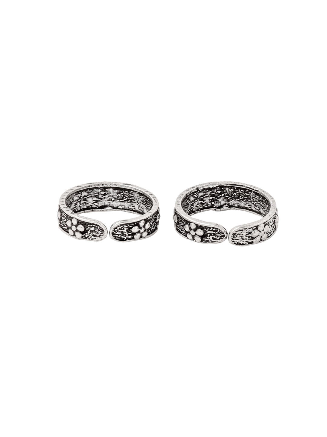 Floral Motifs Oxidized Toe Ring