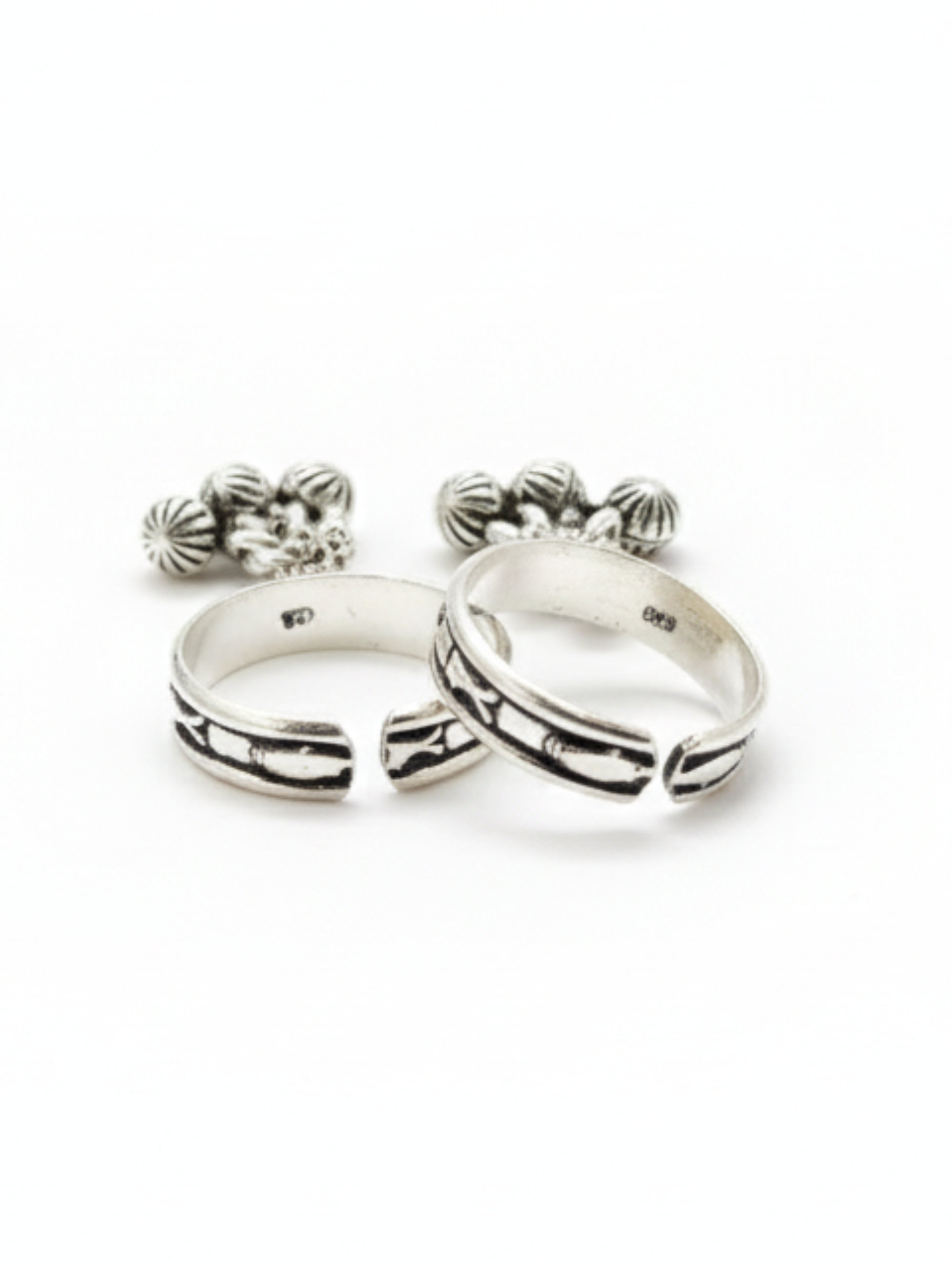 Vintage-Inspired Oxidized 925 Sterling Silver Ghungroo Toe Rings