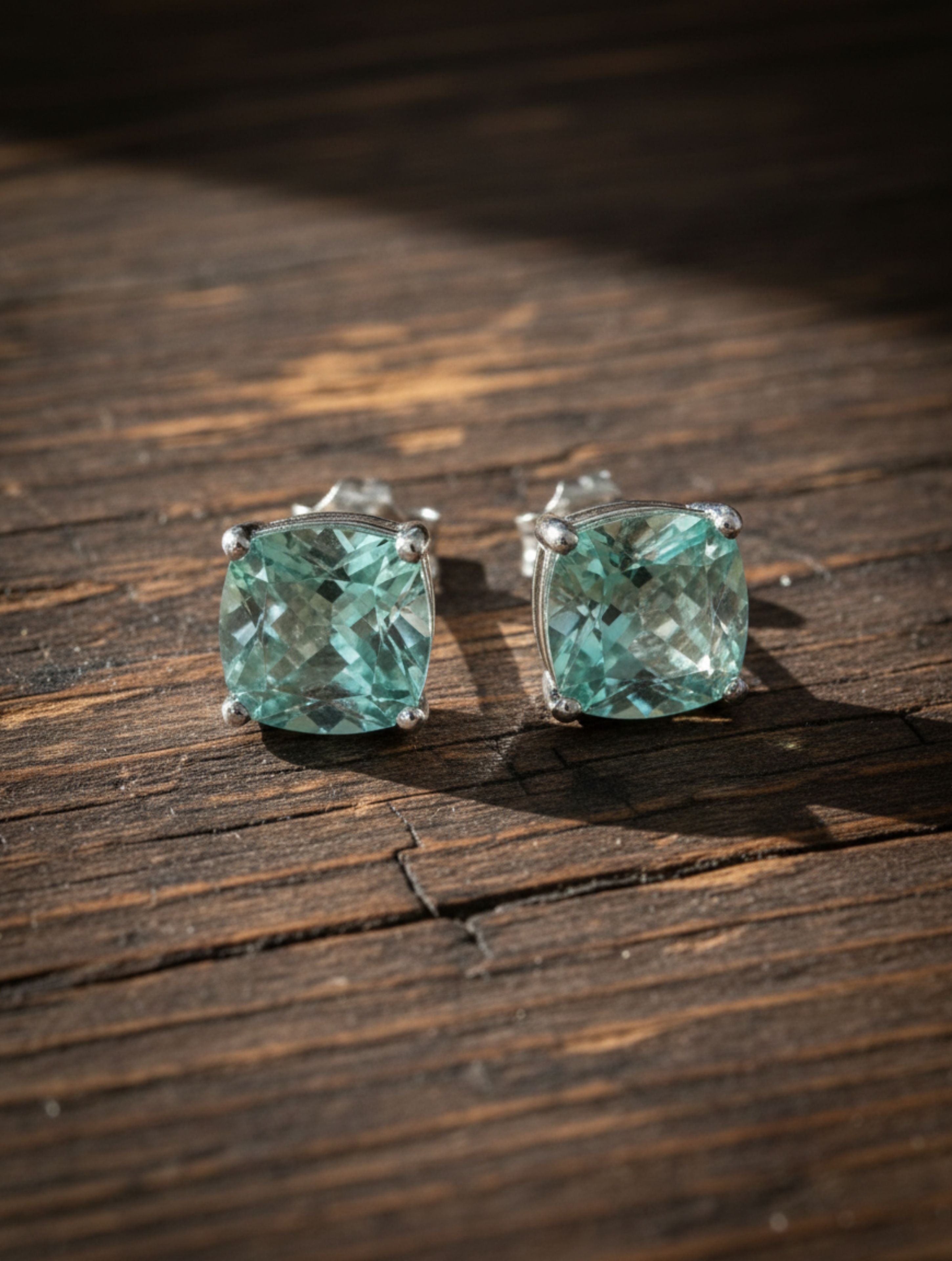 Natural Green Amethyst Cushion-Cut Solitaire Stud Earrings in 925 Sterling Silver