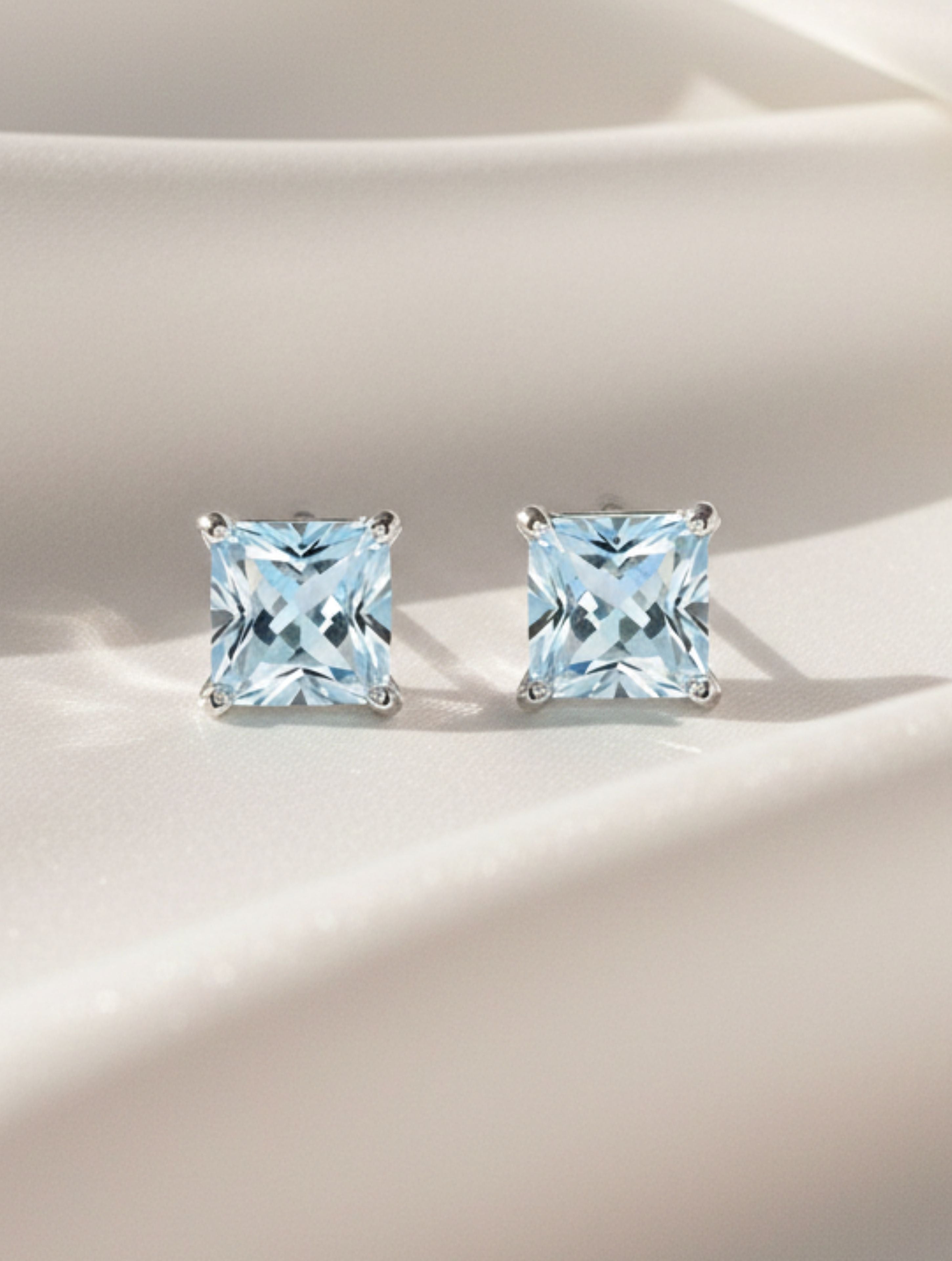 Princess-Cut Natural Aquamarine Stud Earrings in 925 Sterling Silver