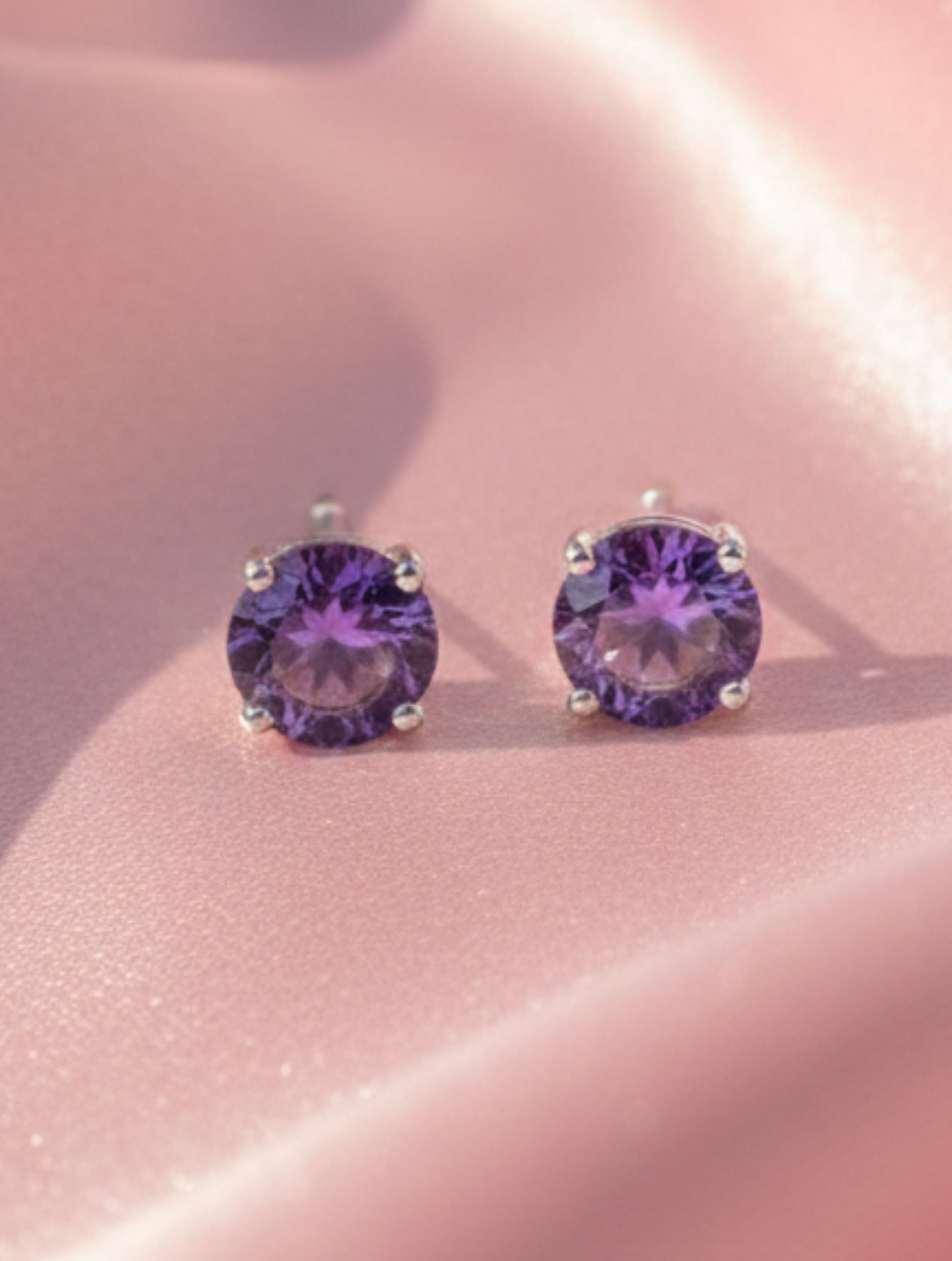 Natural Amethyst Round-Cut Stud Earrings in 925 Sterling Silver