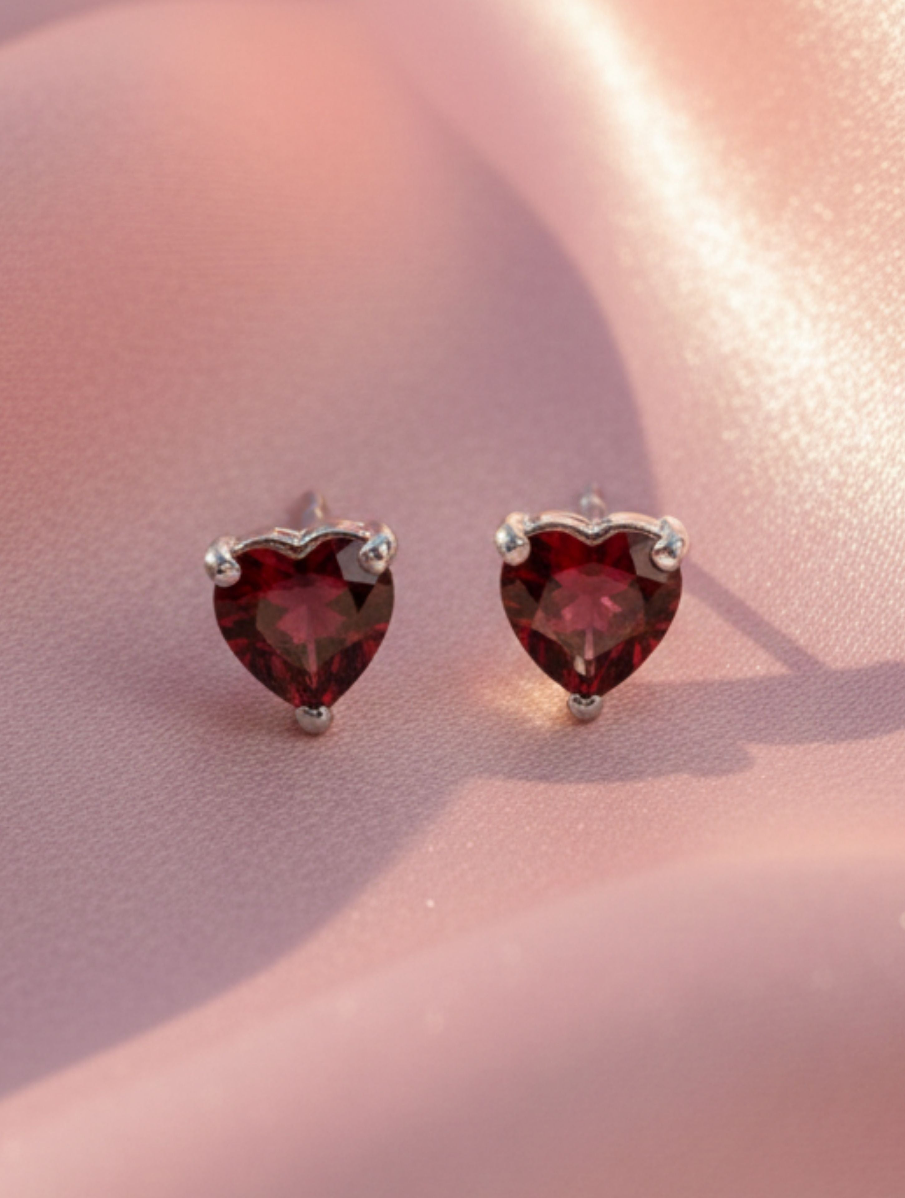Natural Heart-Cut Garnet Stud Earrings in 925 Sterling Silver
