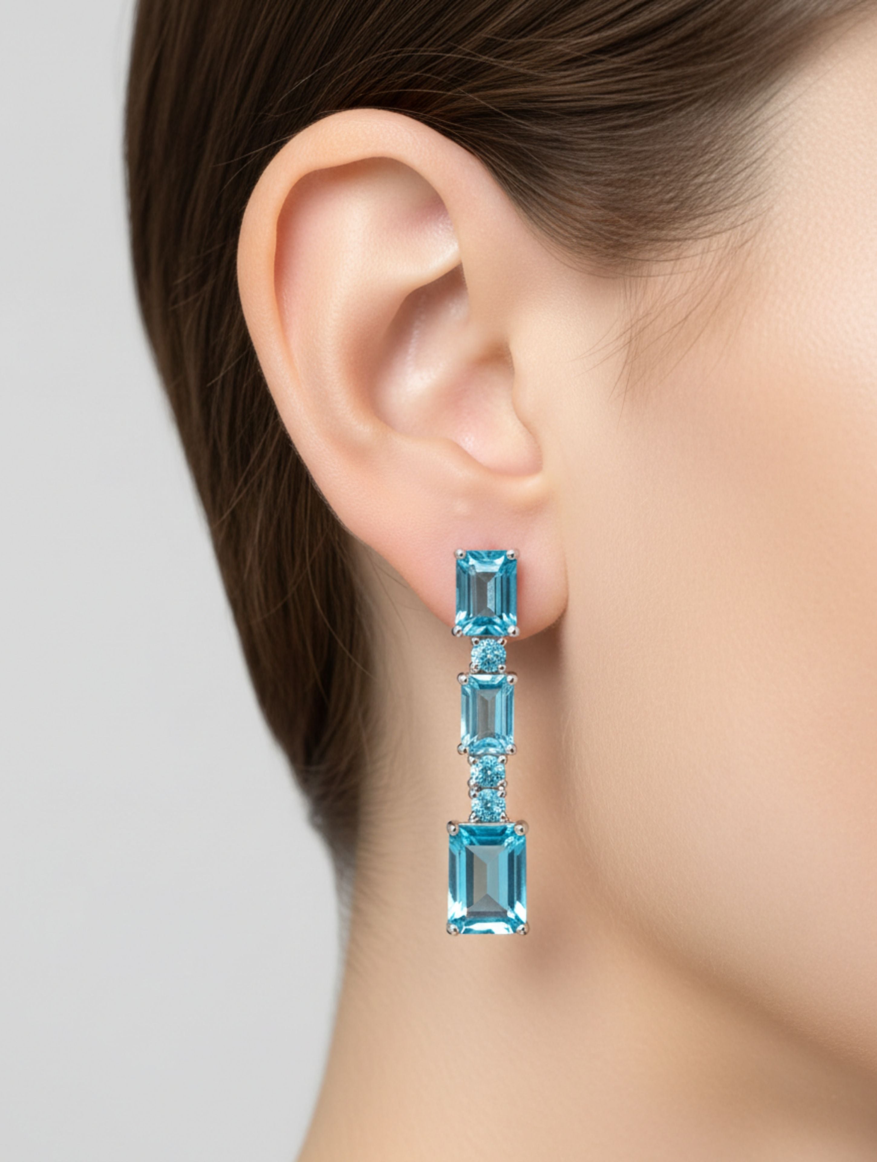 Rhodium Blue Topaz Multi-Cut Pietra 925 Sterling Silver Studs Earrings For Women