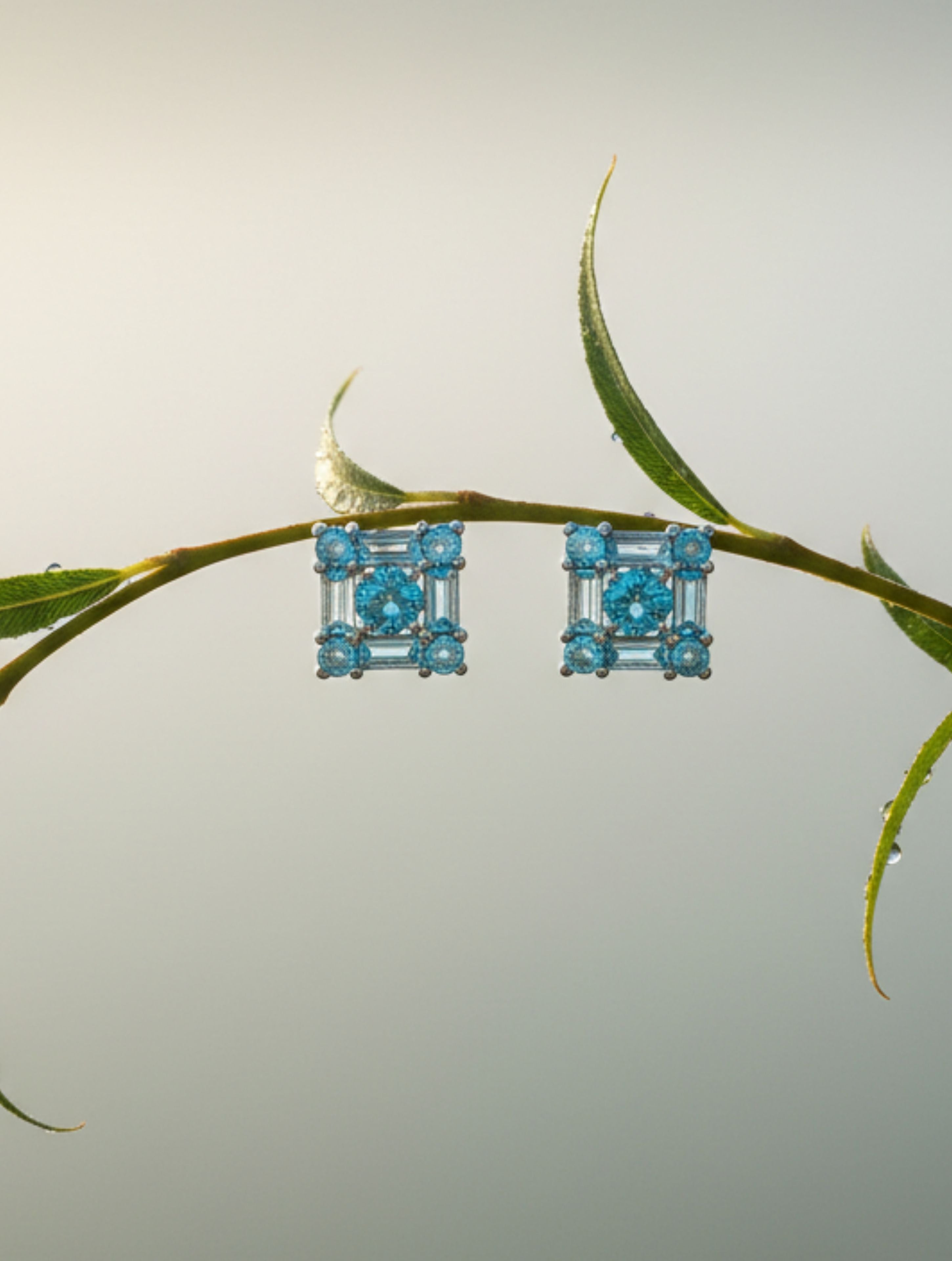 Rhodium Blue Topaz Precision Pietra 925 Sterling Silver Studs Earrings For Women