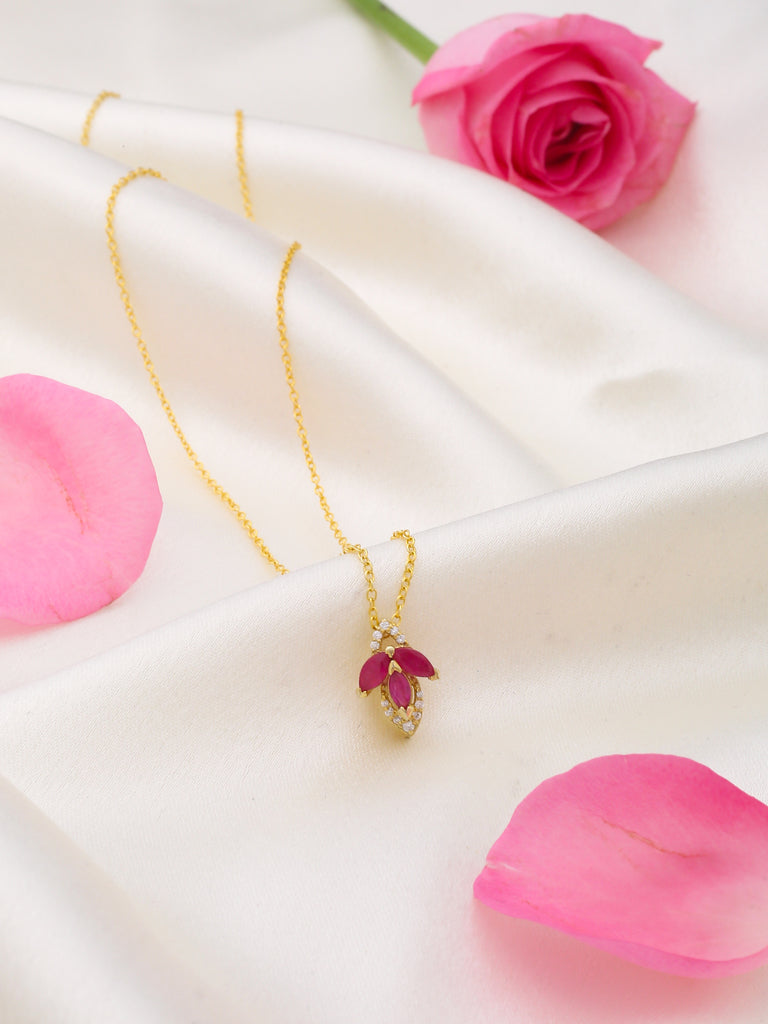 Classic Elegance Pearl Wedding Pendant - Kicky & Perky