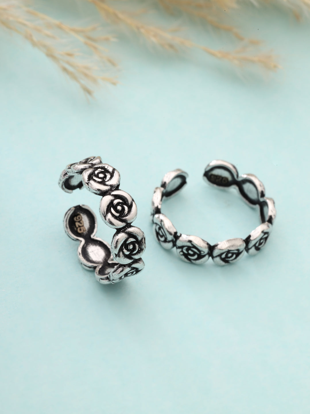 925 Sterling Silver Oxidized Rose Flower Adjustable Toe Rings (Pair)