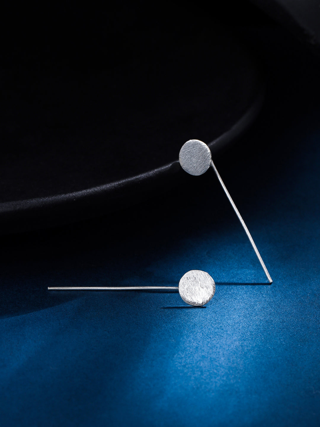 Elegant Simplicity: Silver Round Stud Earrings