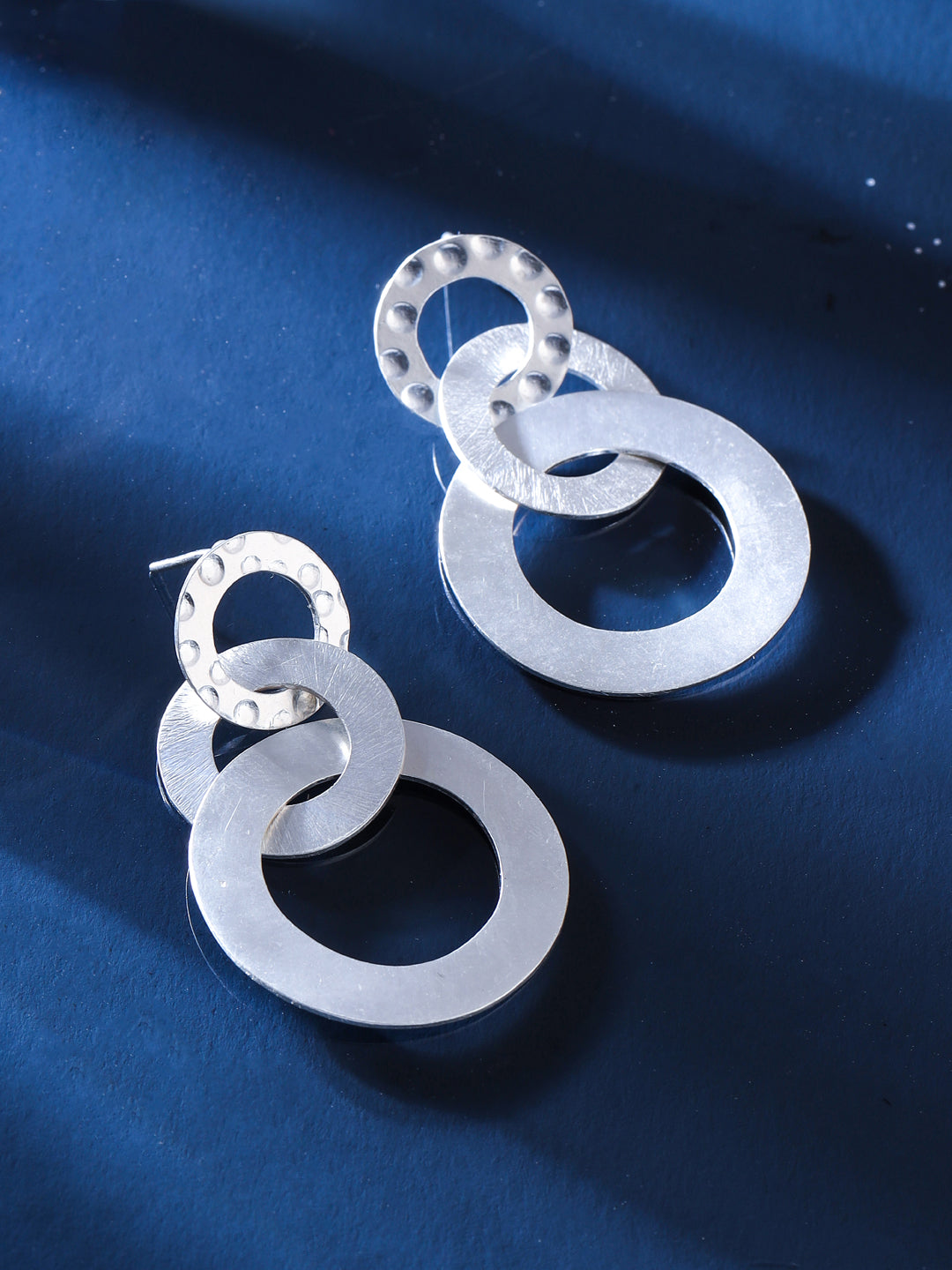 Rhodium Stamping Texture Lumina Collection Earring