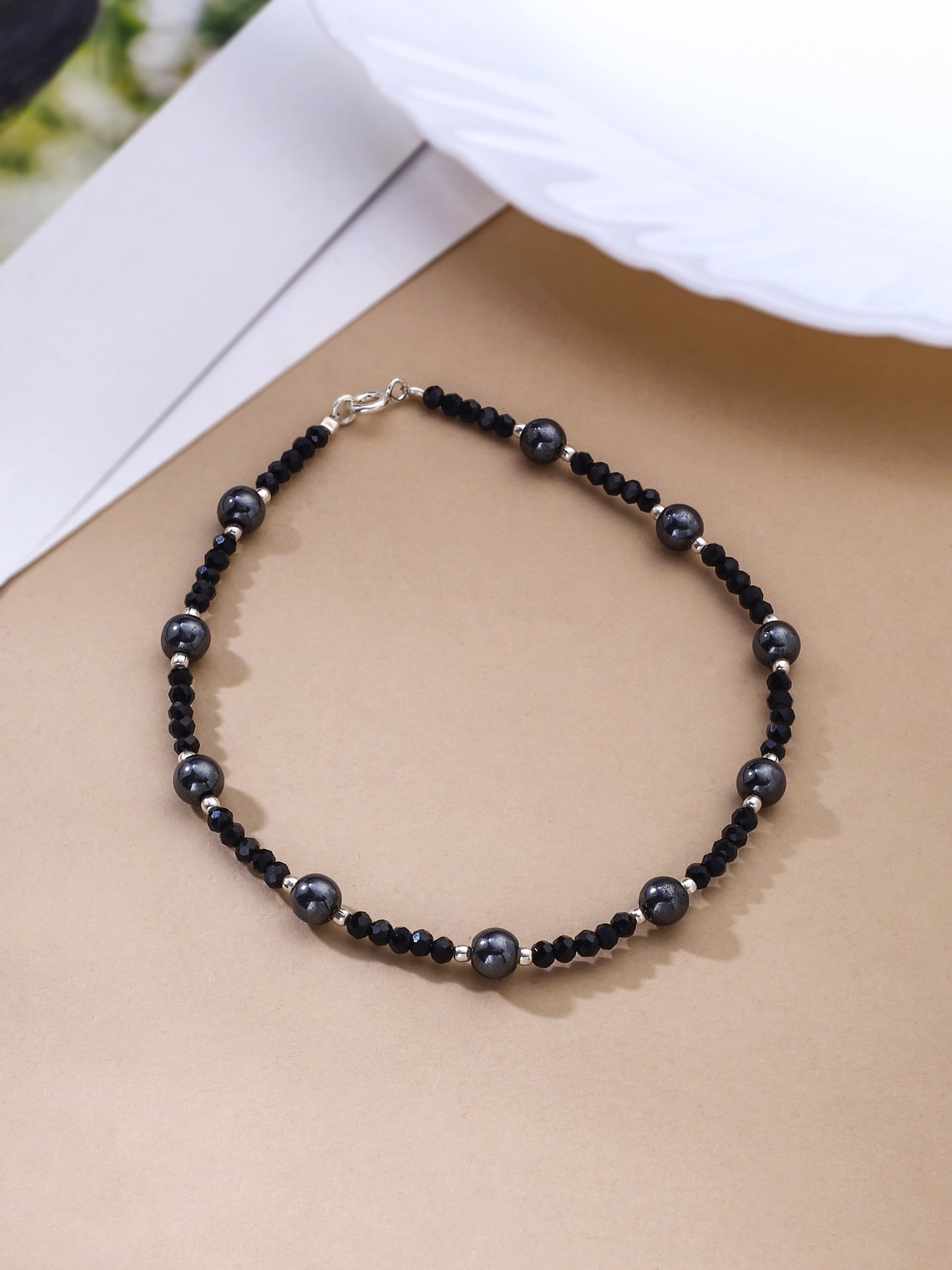 Shimmering Dua Delights in Sterling Silver