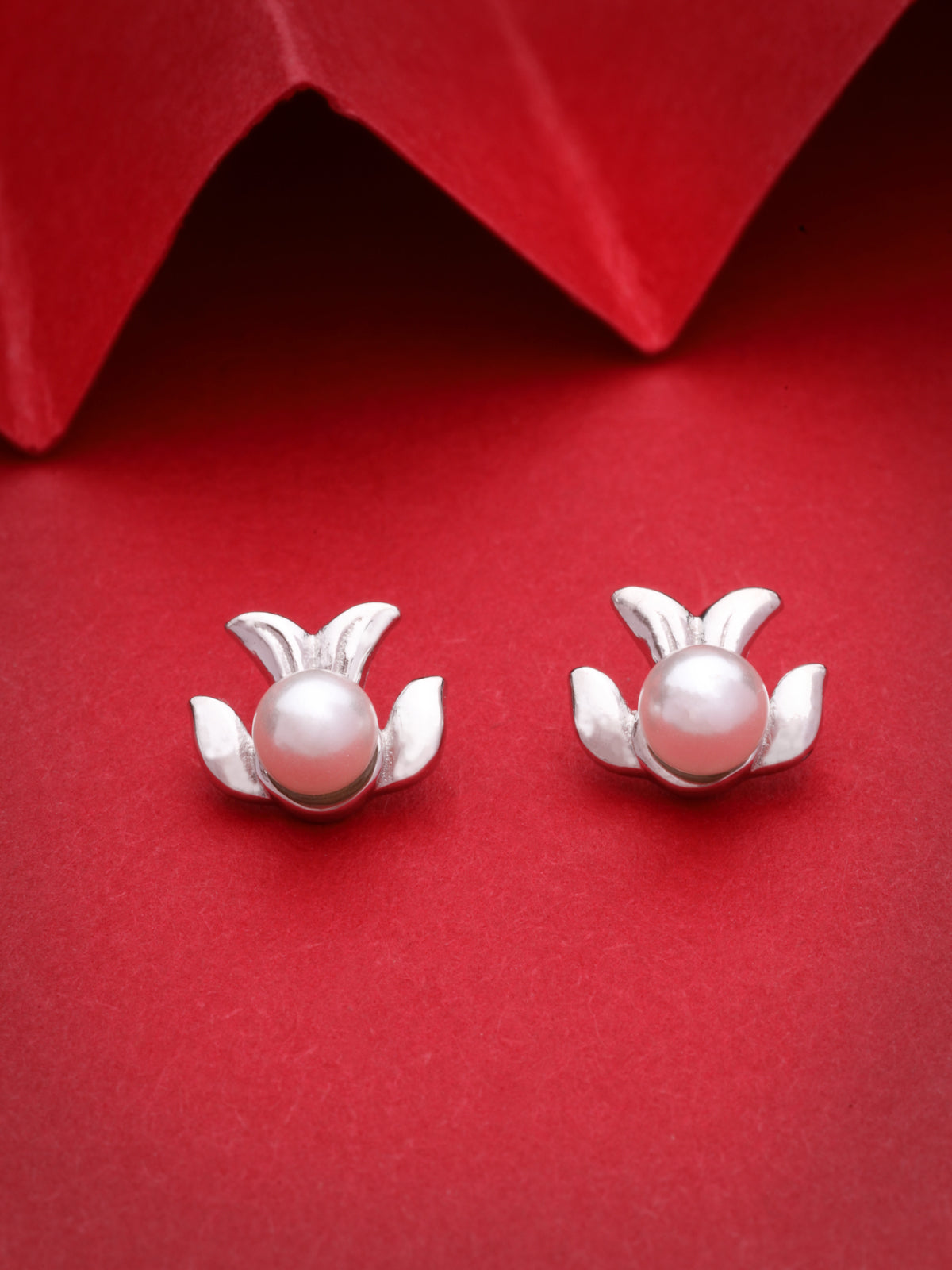 Pearl Stud Earrings in 925 Sterling Silver with Rhodium Plating