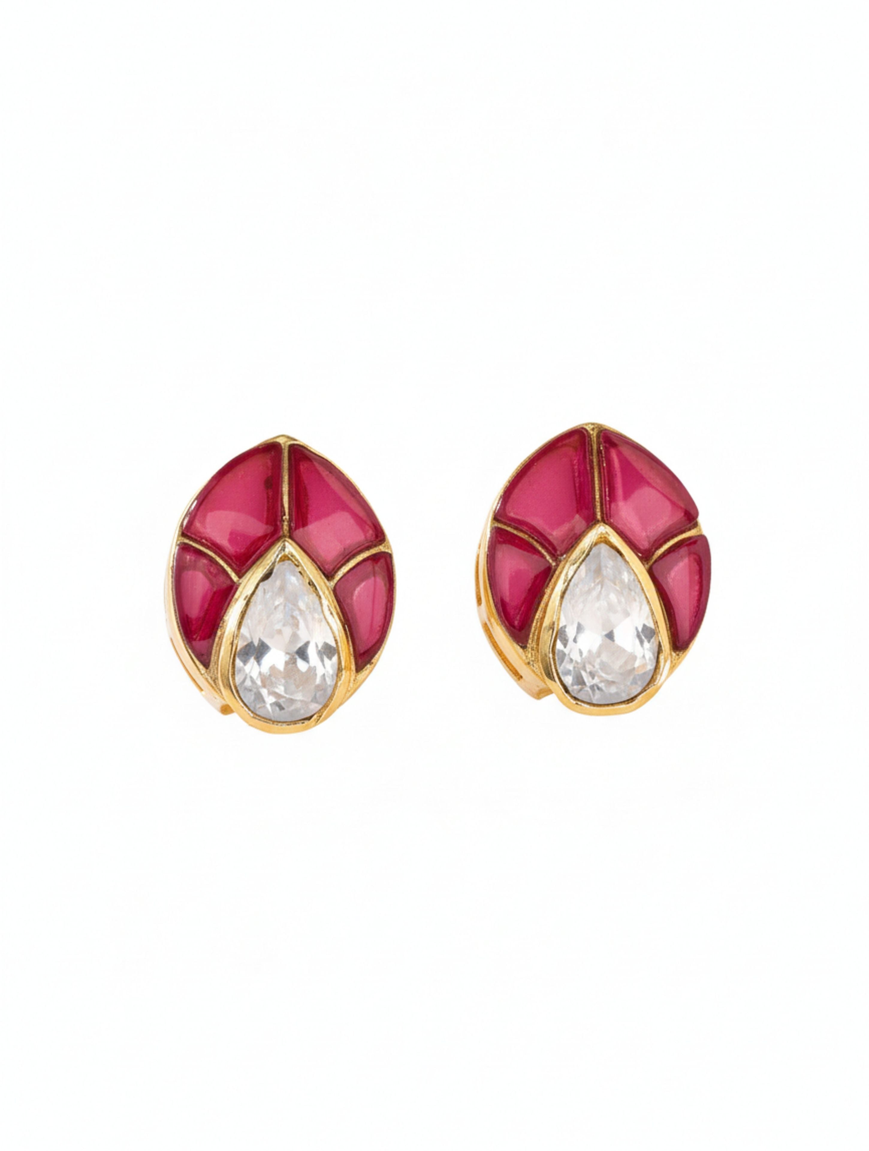 गोल्डन नाशपाती स्टड बालियां