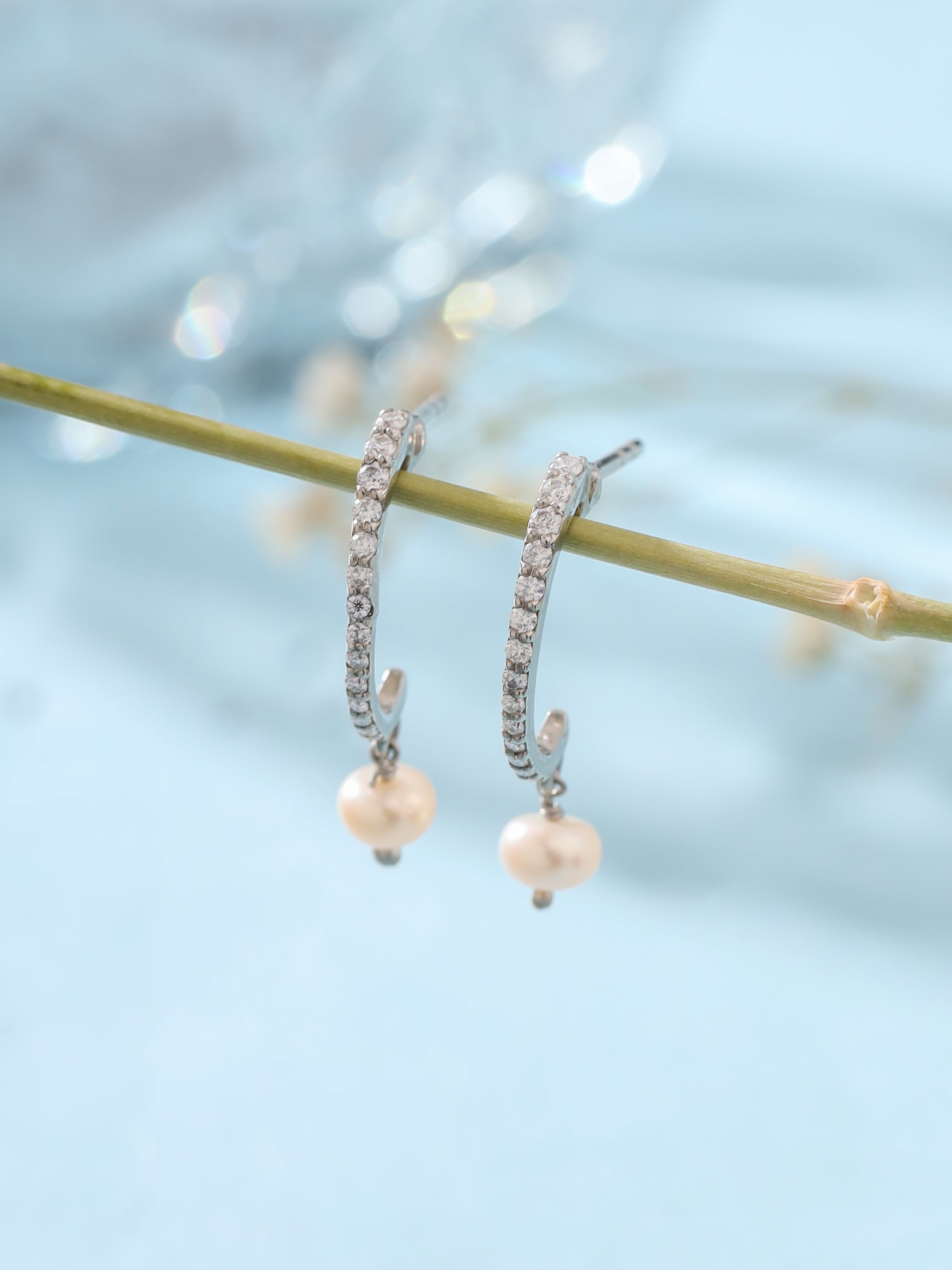 Pearlescent Twinkle Diamond Earrings
