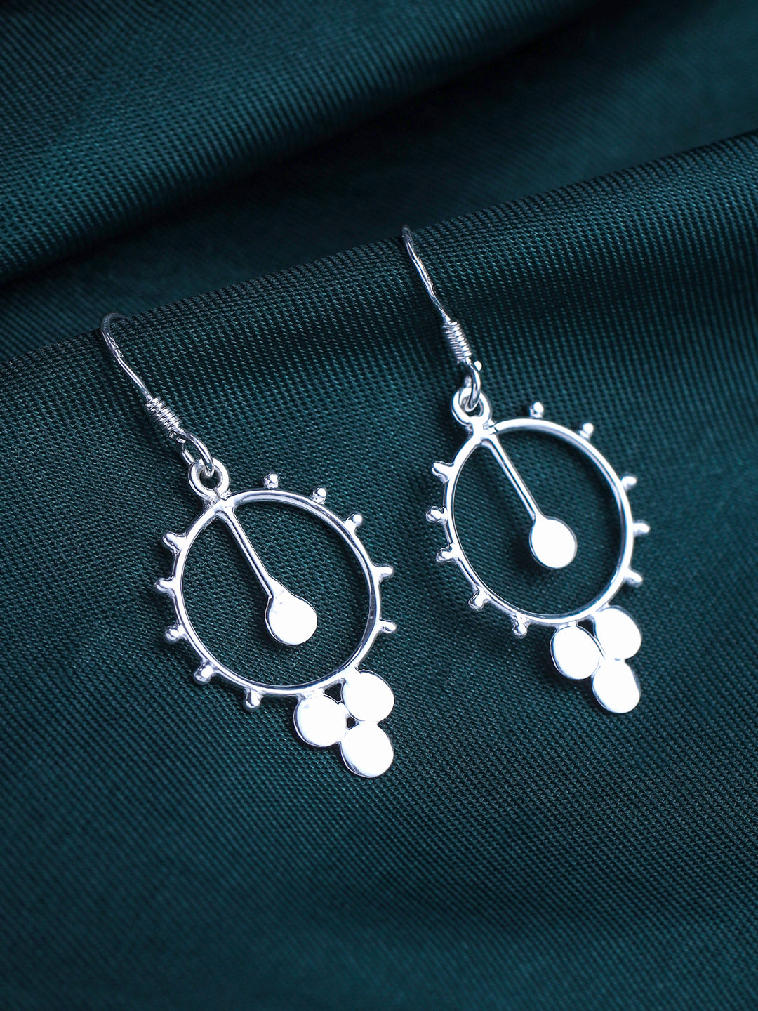 Radiant Fusion: Two Round Three Metal Earring