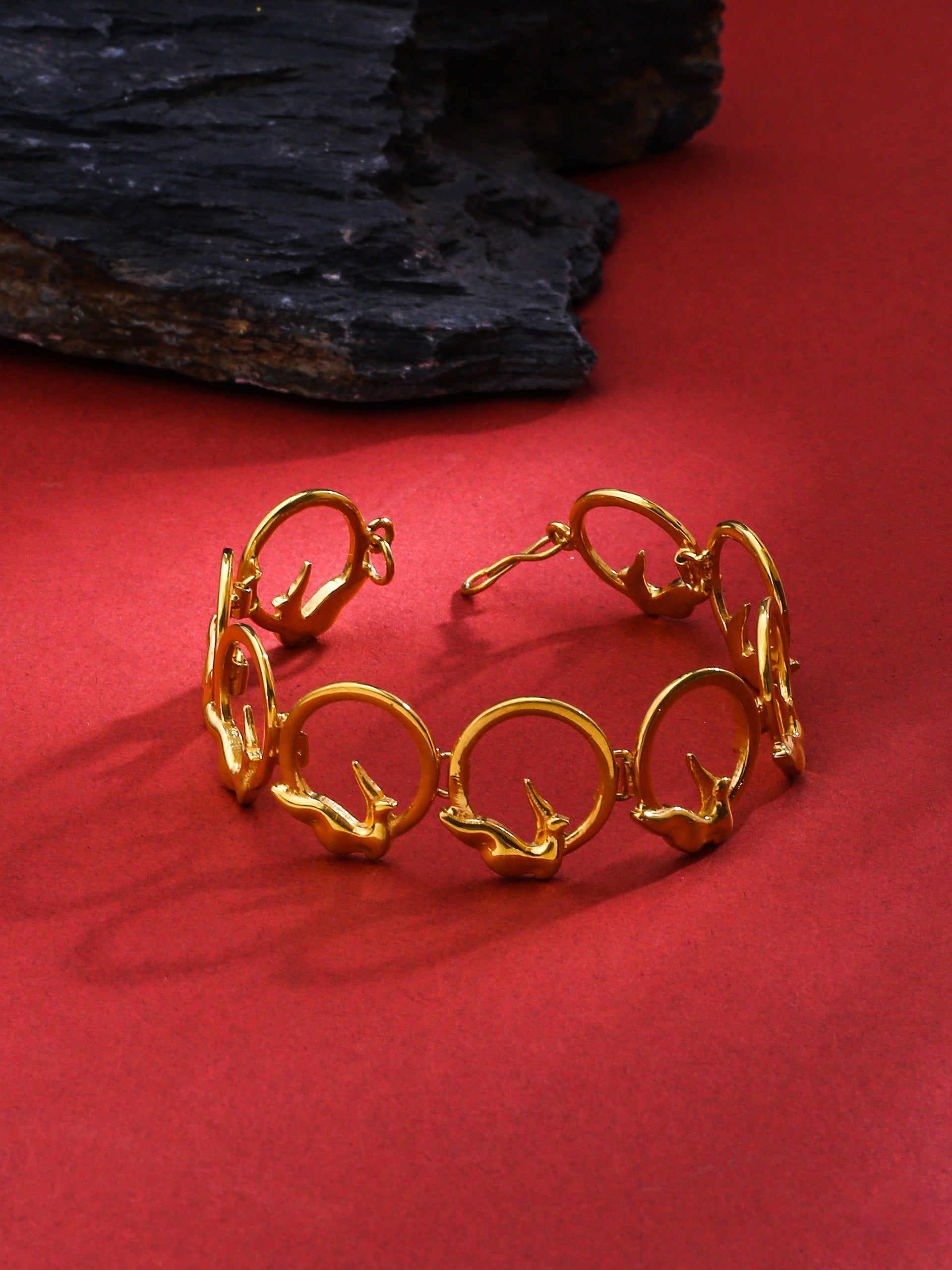 24K Gold-Plated Bird-Pattern Bracelet