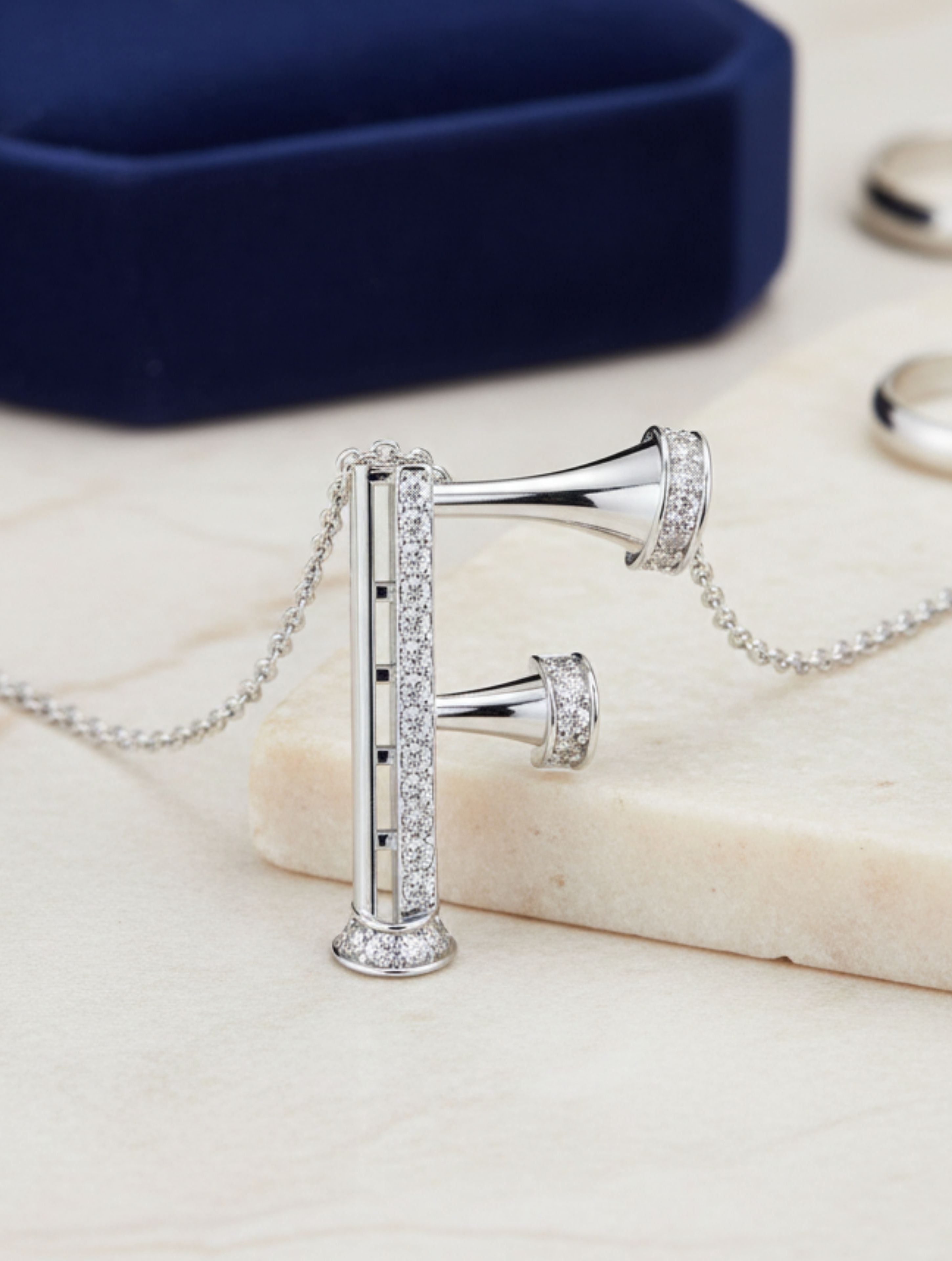 Signery ‘F’ Initial Pendant – Moissanite & Rhodium Plated