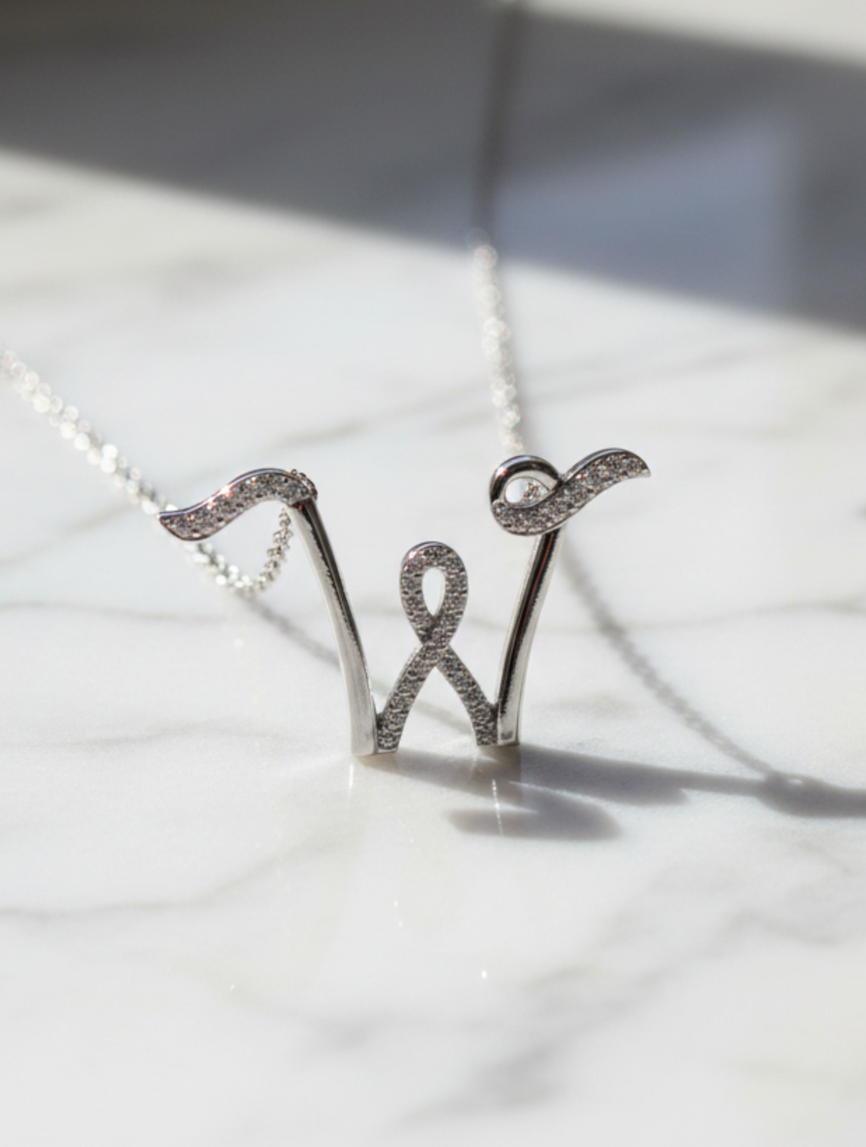 Signery ‘W’ Initial Pendant – Moissanite & Rhodium Plated