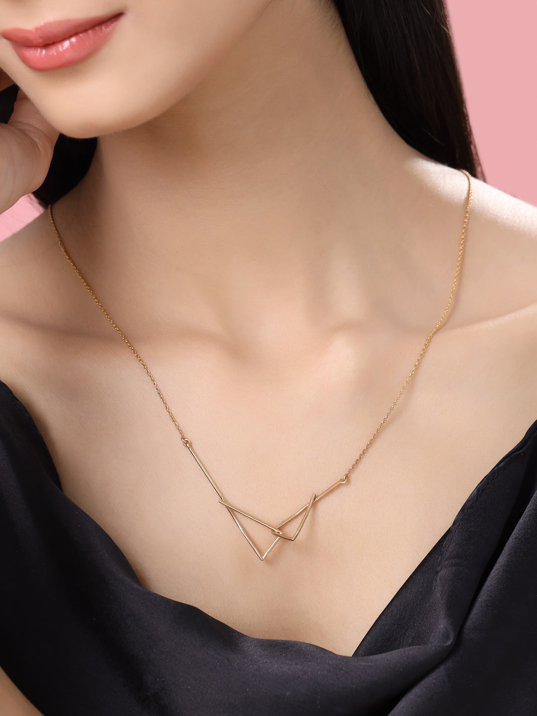 Rose Gold Plating Geometric Circular Rings Elysian Collection Necklace