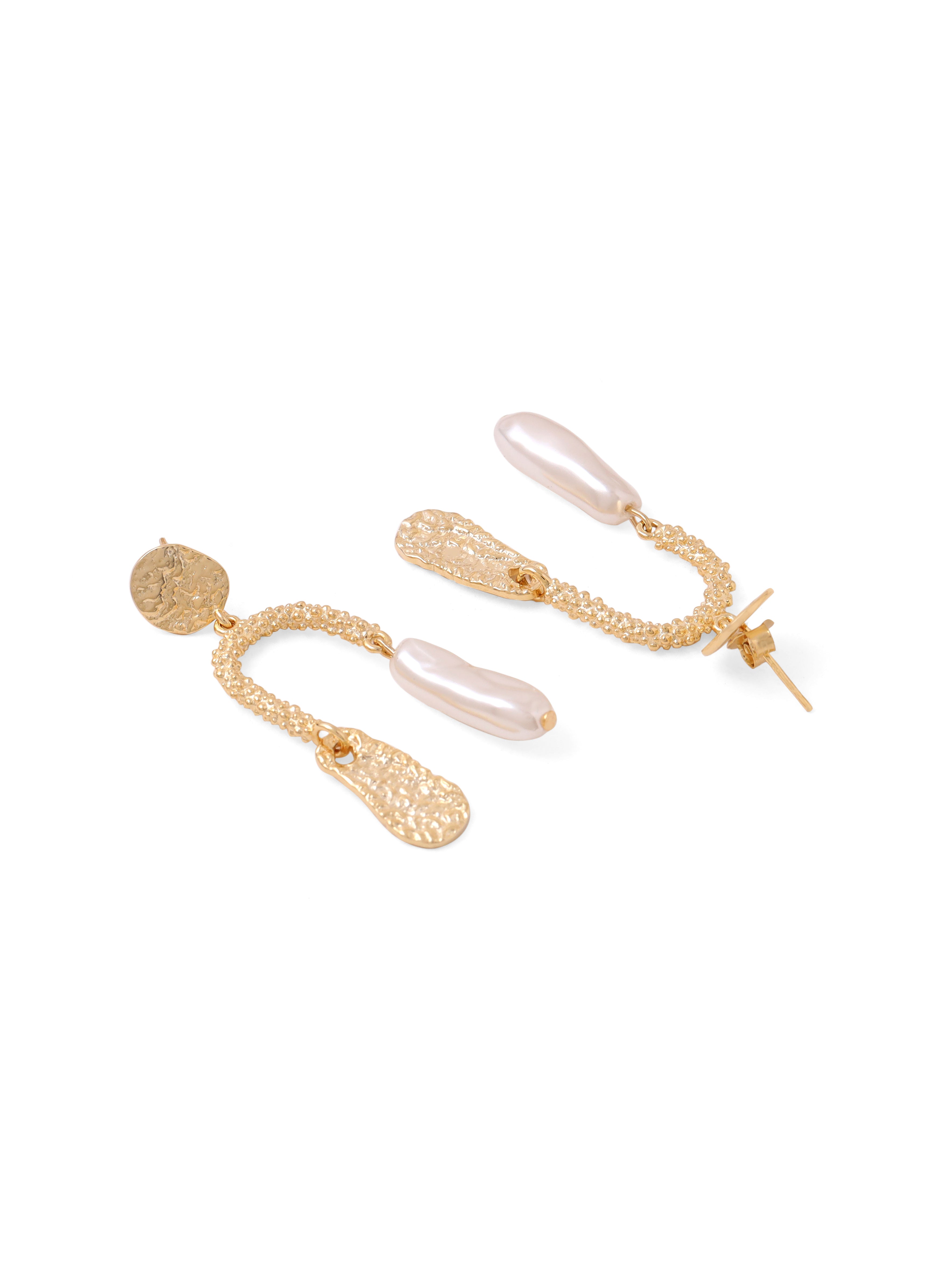 Syra Collection 24k Gold Textured Metal and Pearl Earrings