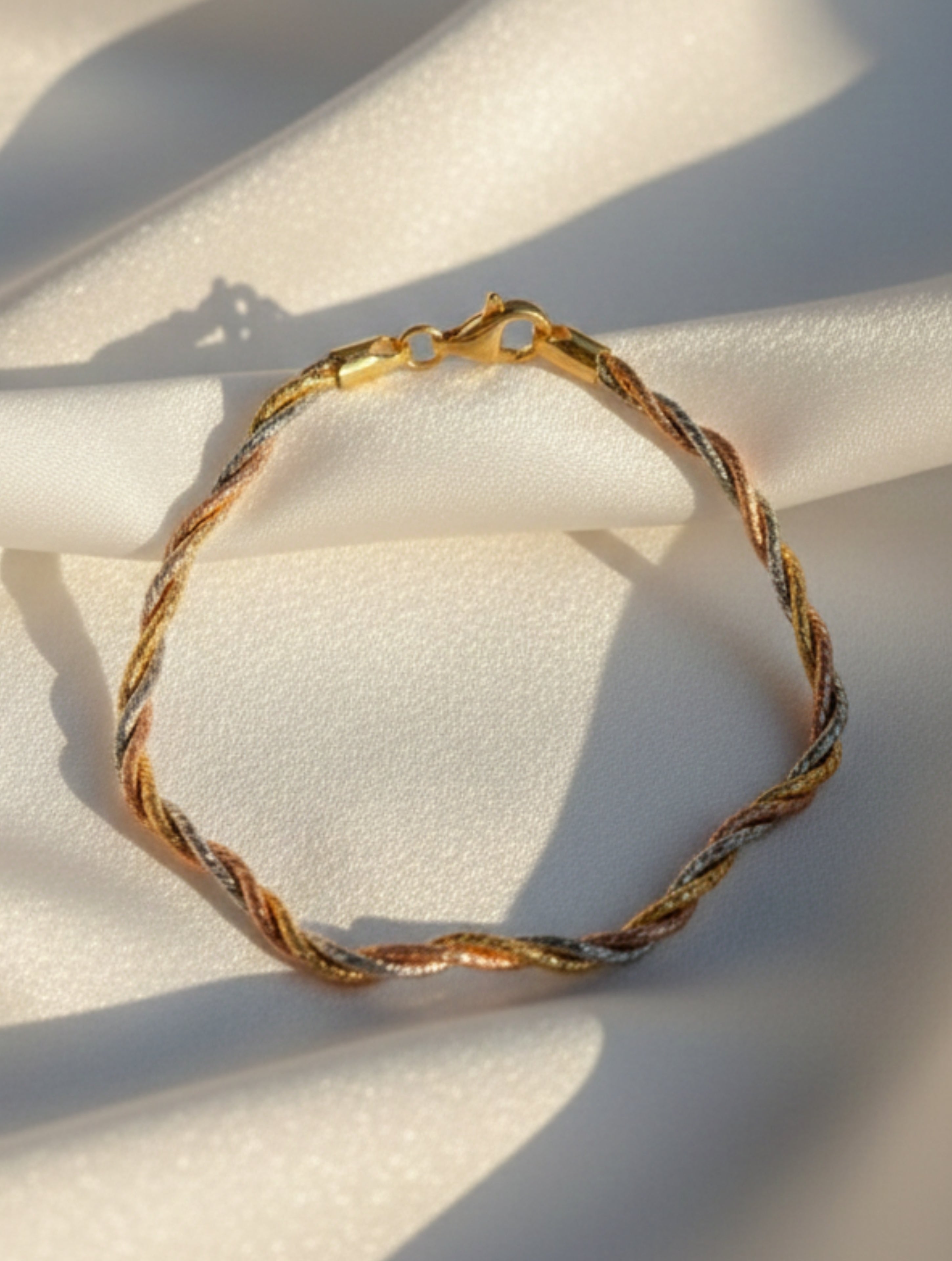 Tri-Tone Twisted Sparkle Chain Bracelet in 925 Sterling Silver