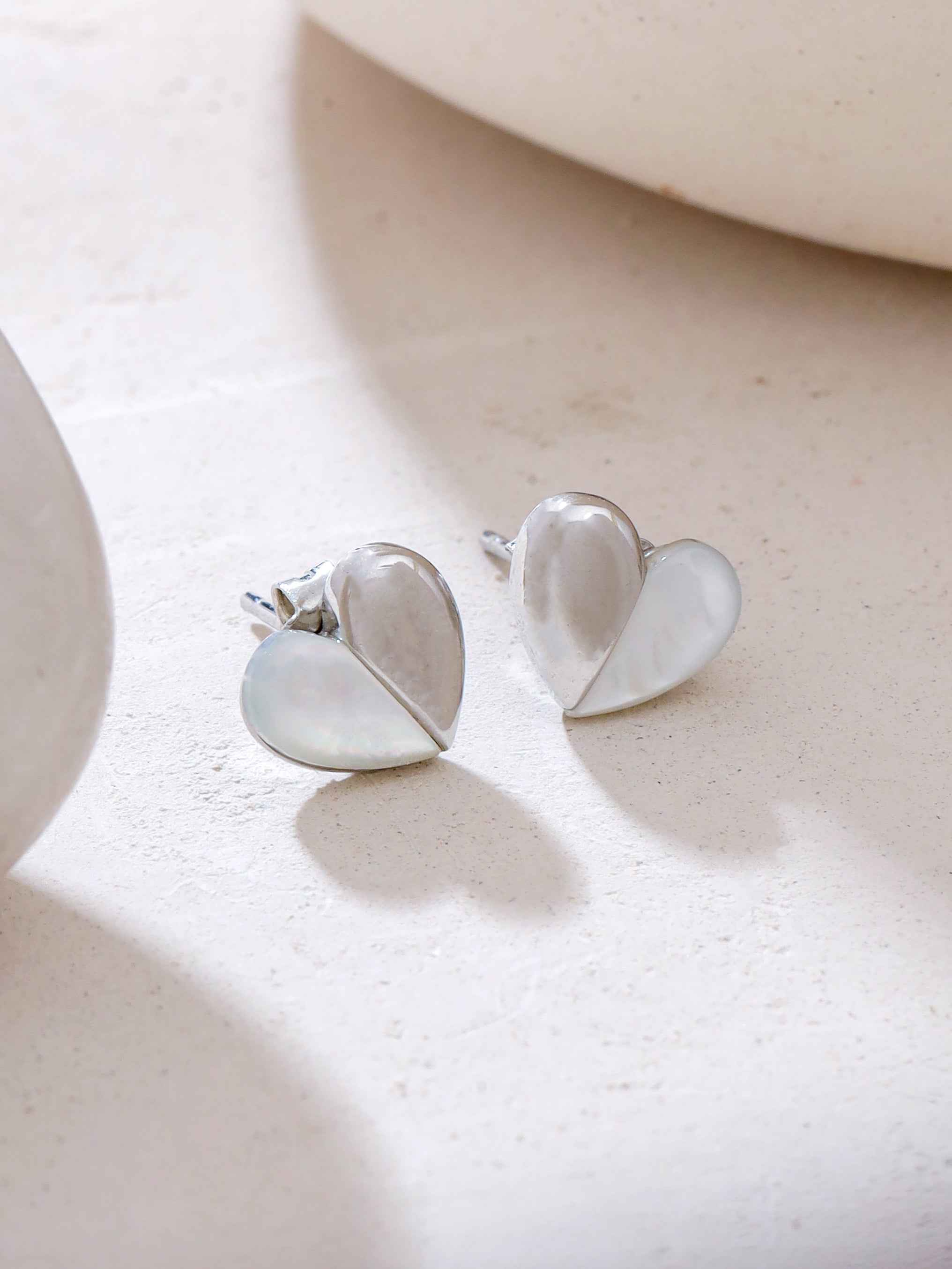 Syra Rhodium Heart-Shaped Mother of Pearl Stud Earpieces For Women