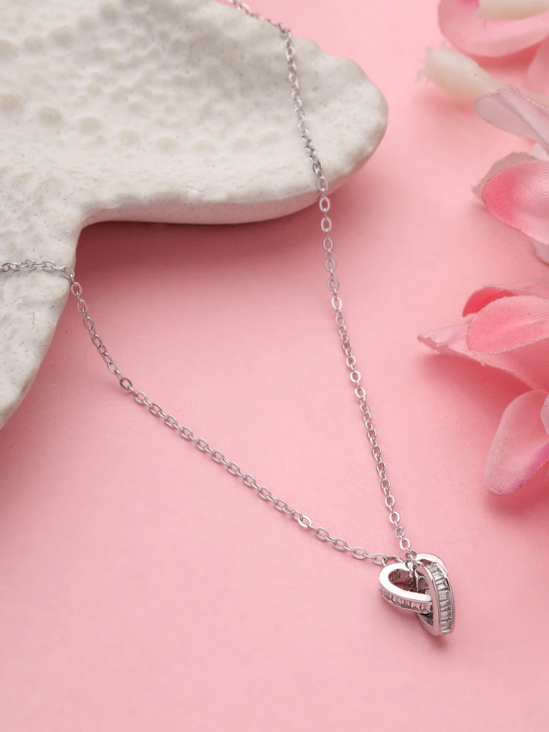 925 Sterling Silver Interlocking Double Heart Pendant Necklace in Rhodium Plating