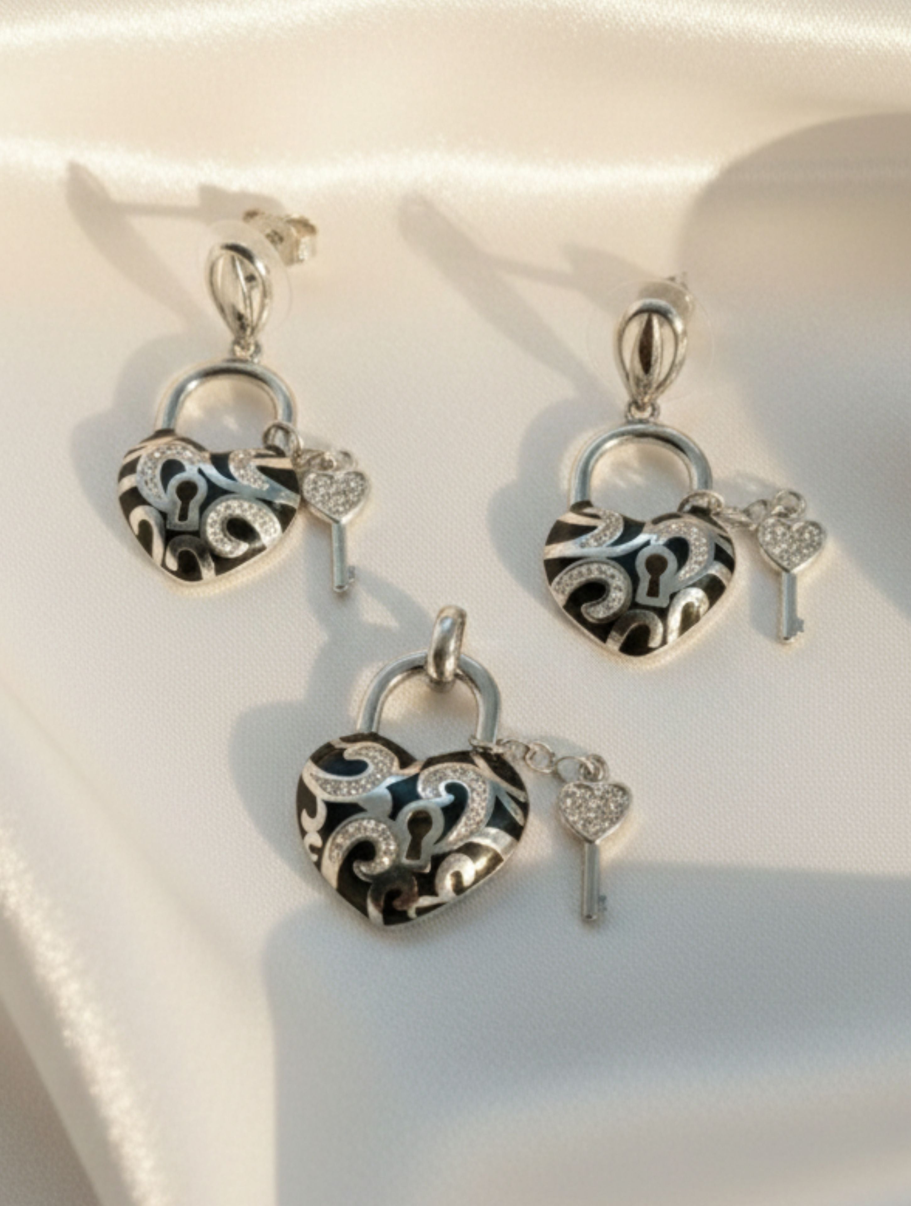 Enchanted Heart Lock & Key Jewelry Set – 925 Sterling Silver & Black Enamel with CZ Accents