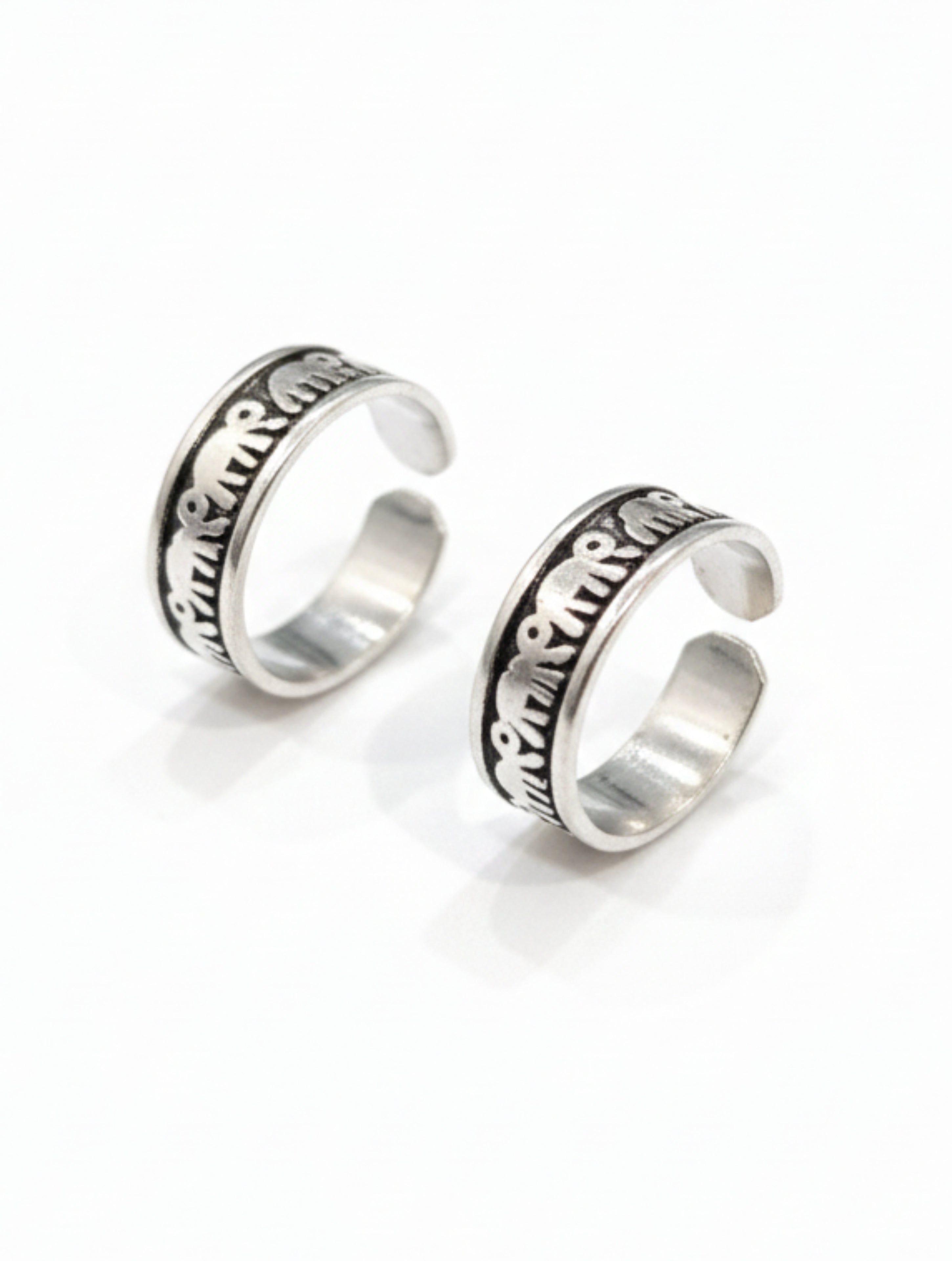 925 Sterling Silver Elephant Motif Adjustable Toe Rings Oxidized Finish (Pair)