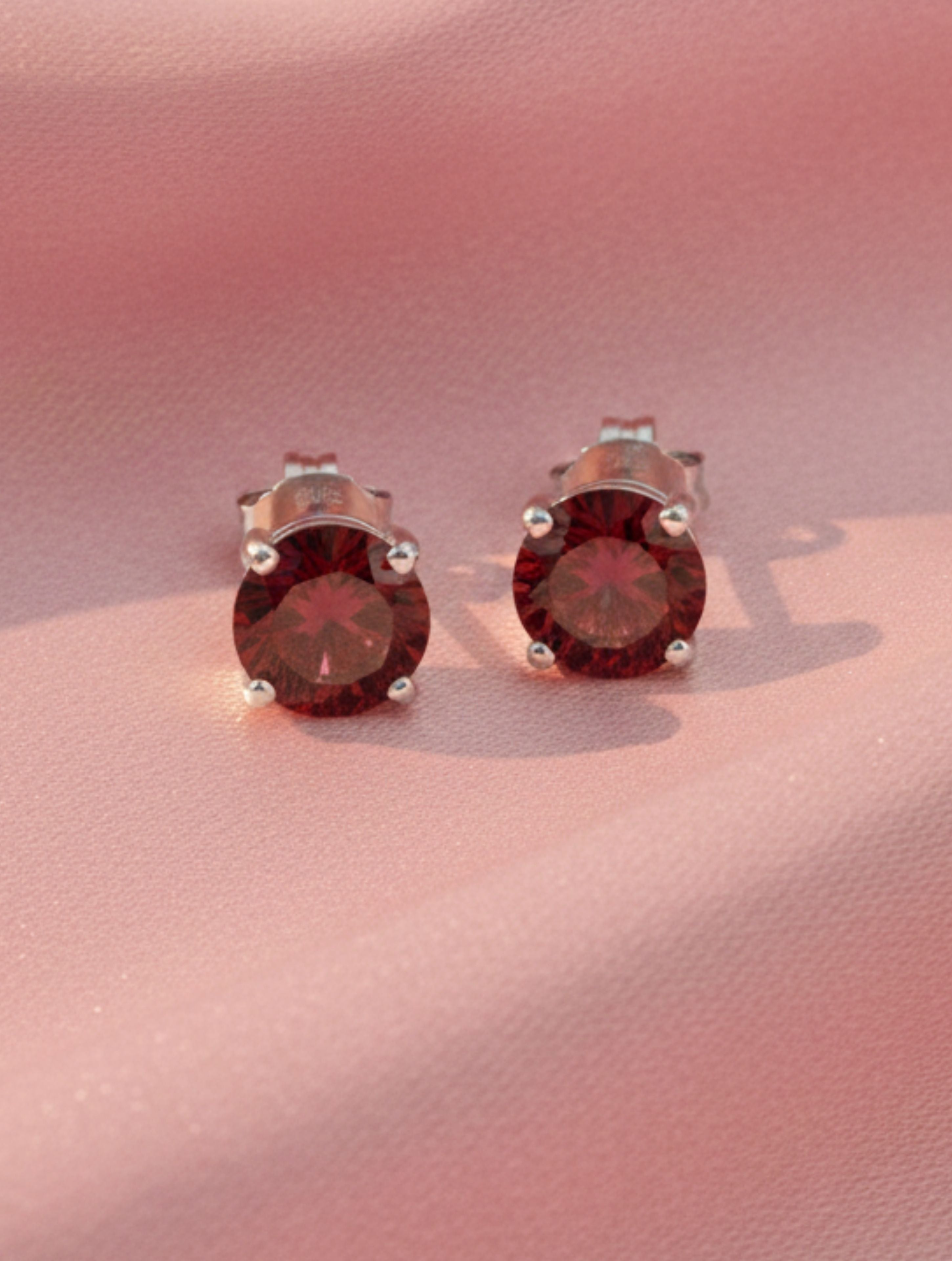 Natural Garnet Stud Earrings in 925 Sterling Silver