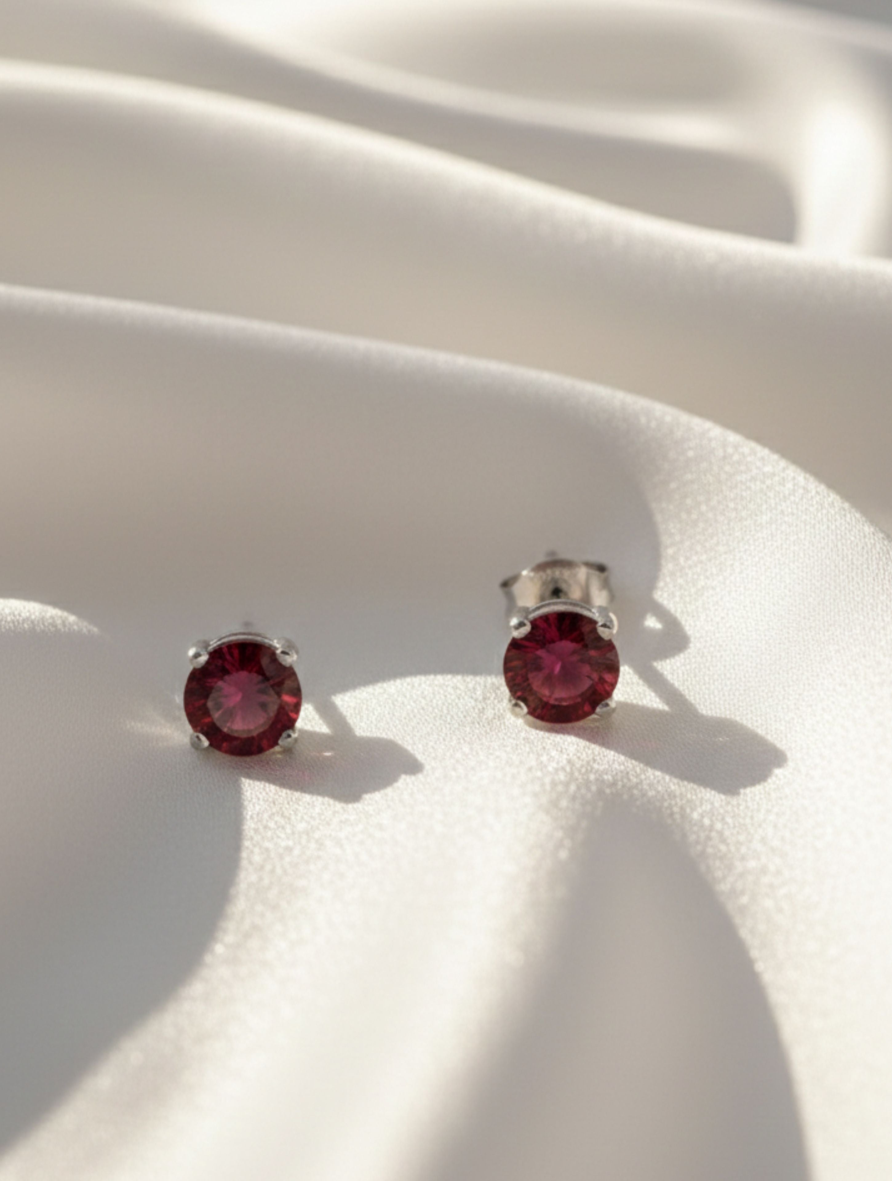 925 Sterling Silver Natural Garnet Stud Earrings