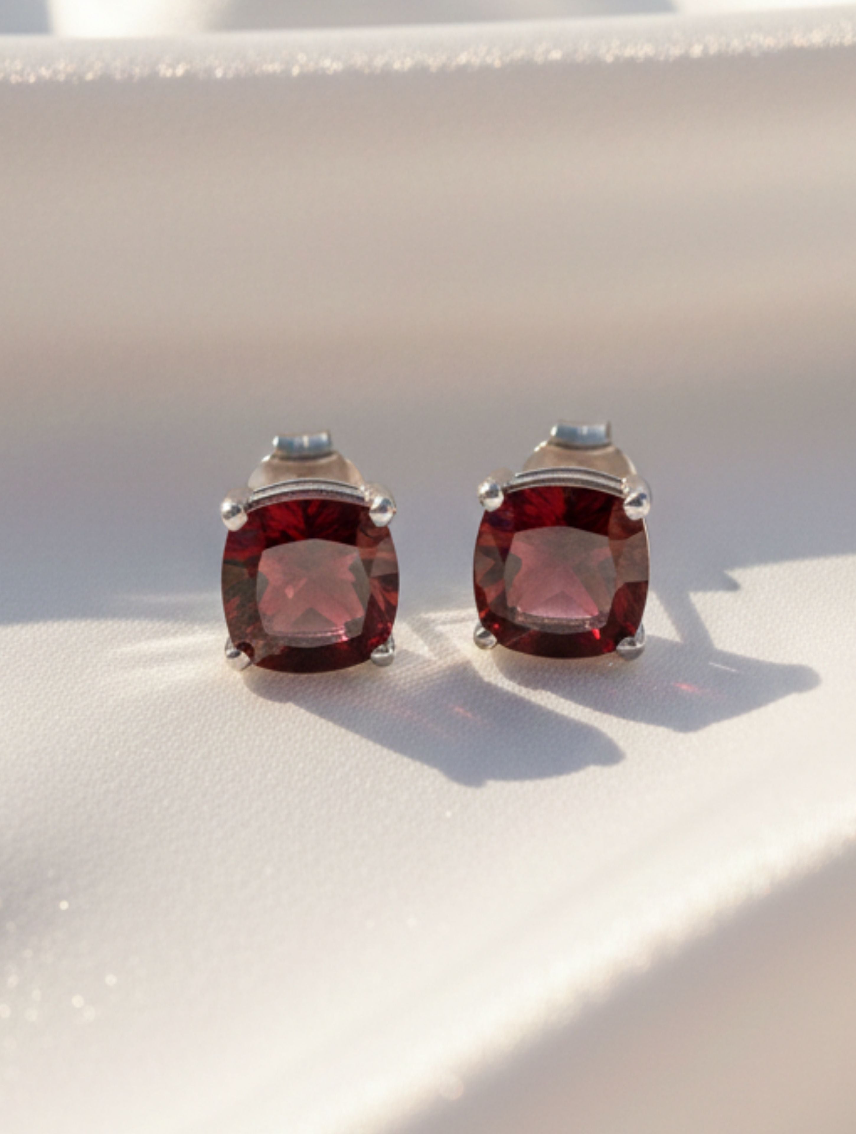 Cushion-Cut Natural Garnet Stud Earrings in 925 Sterling Silver