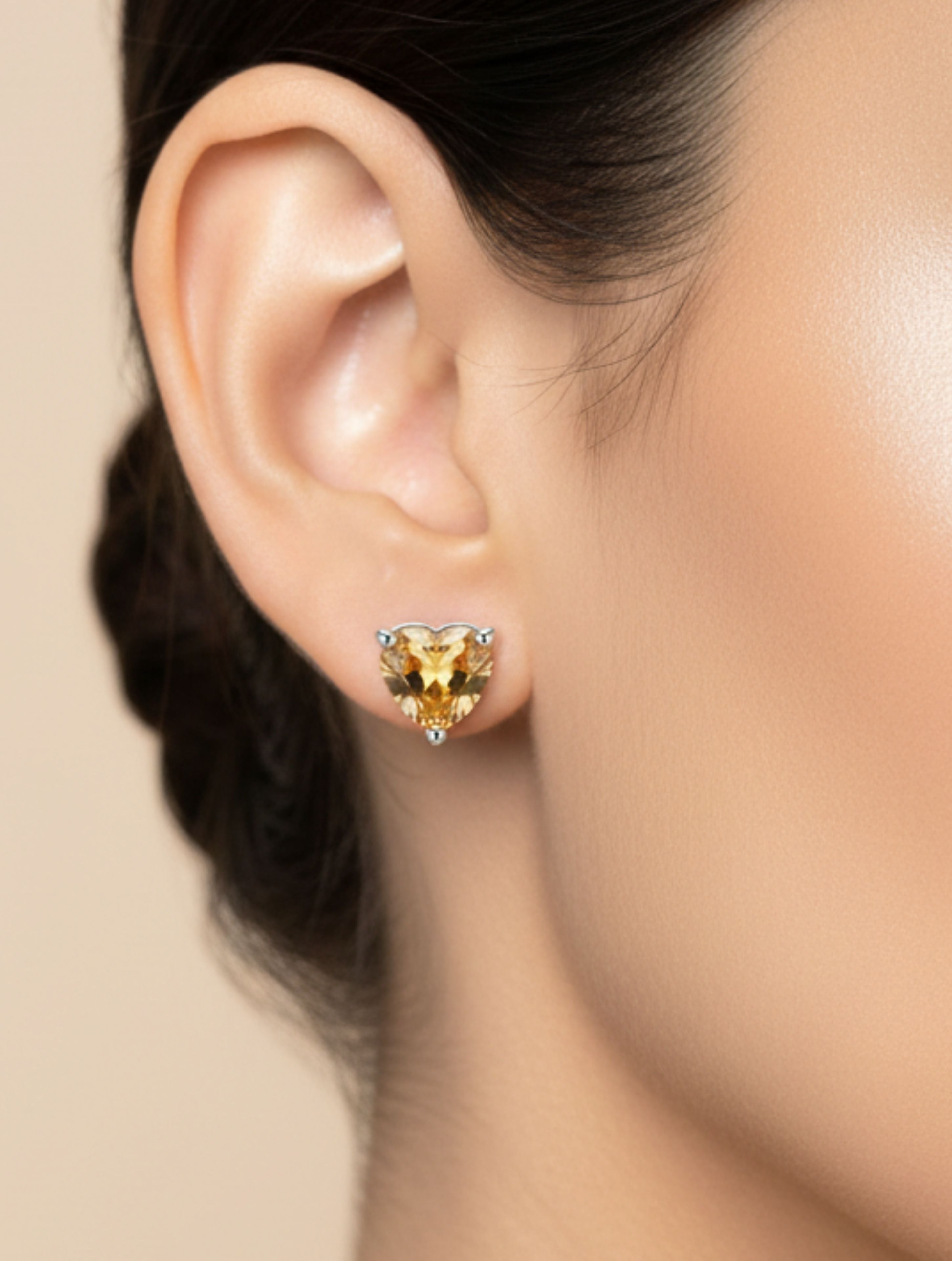 Heart-Cut Natural Citrine Stud Earrings in 925 Sterling Silver