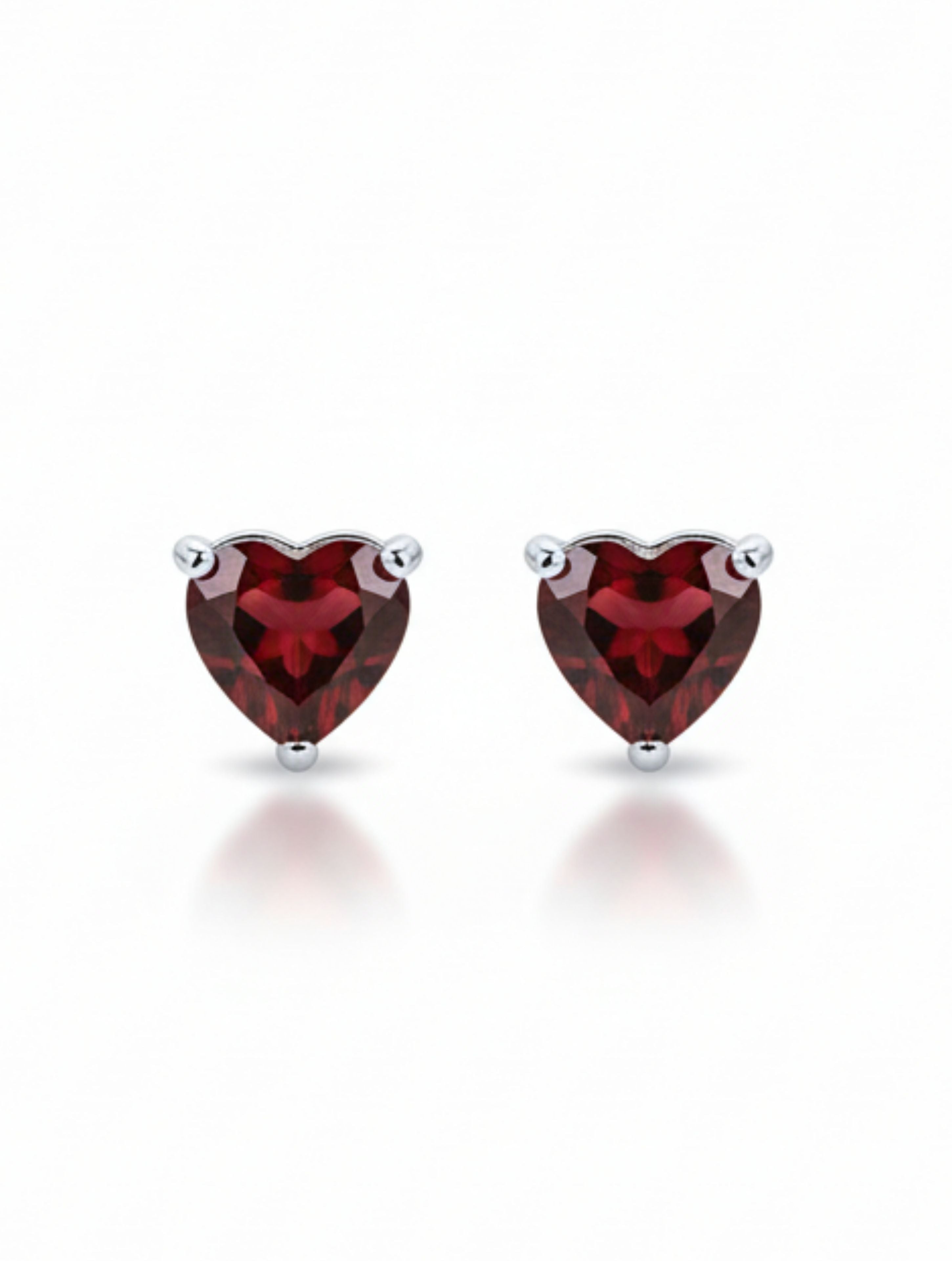 Heart-Cut Natural Red Garnet Stud Earrings in 925 Sterling Silver