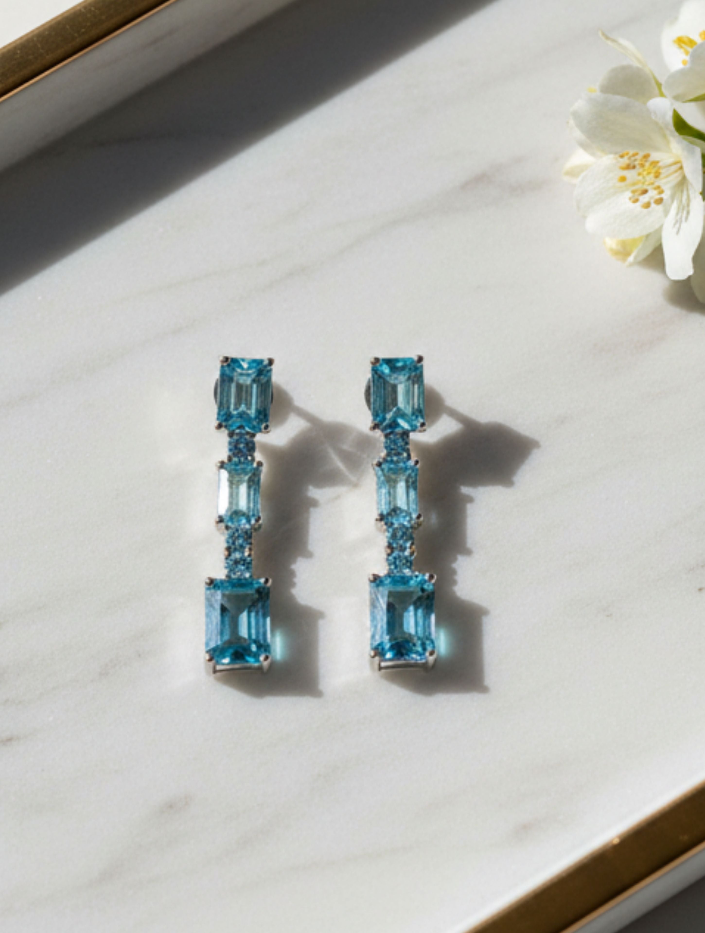 Rhodium Blue Topaz Multi-Cut Pietra 925 Sterling Silver Studs Earrings For Women