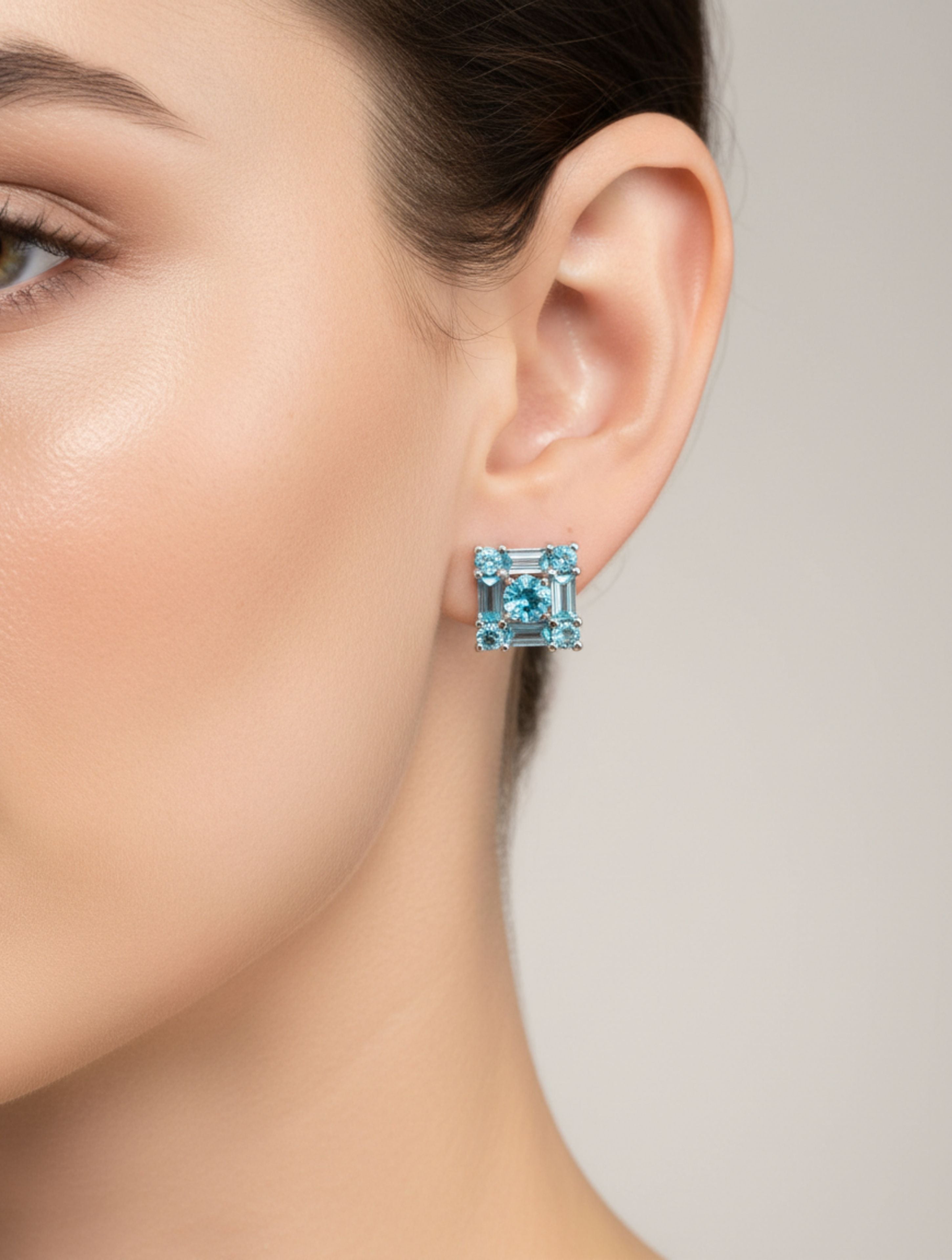 Rhodium Blue Topaz Precision Pietra  925 Sterling Silver Studs Earrings For Women